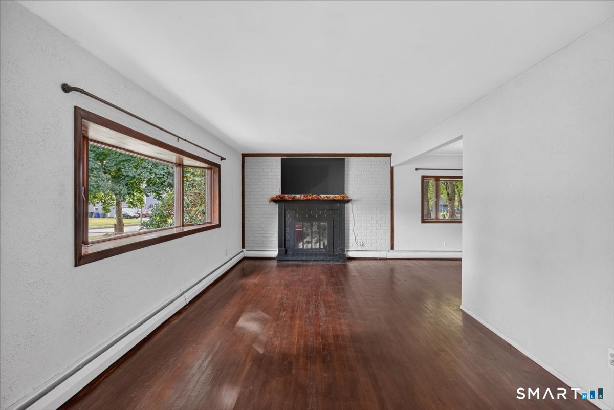 71 Brewster Road photo 14