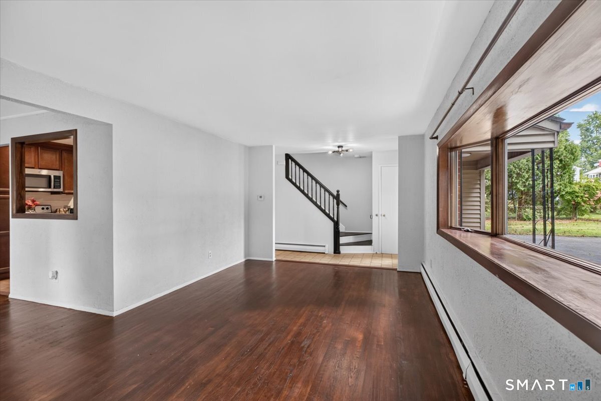 71 Brewster Road photo 12