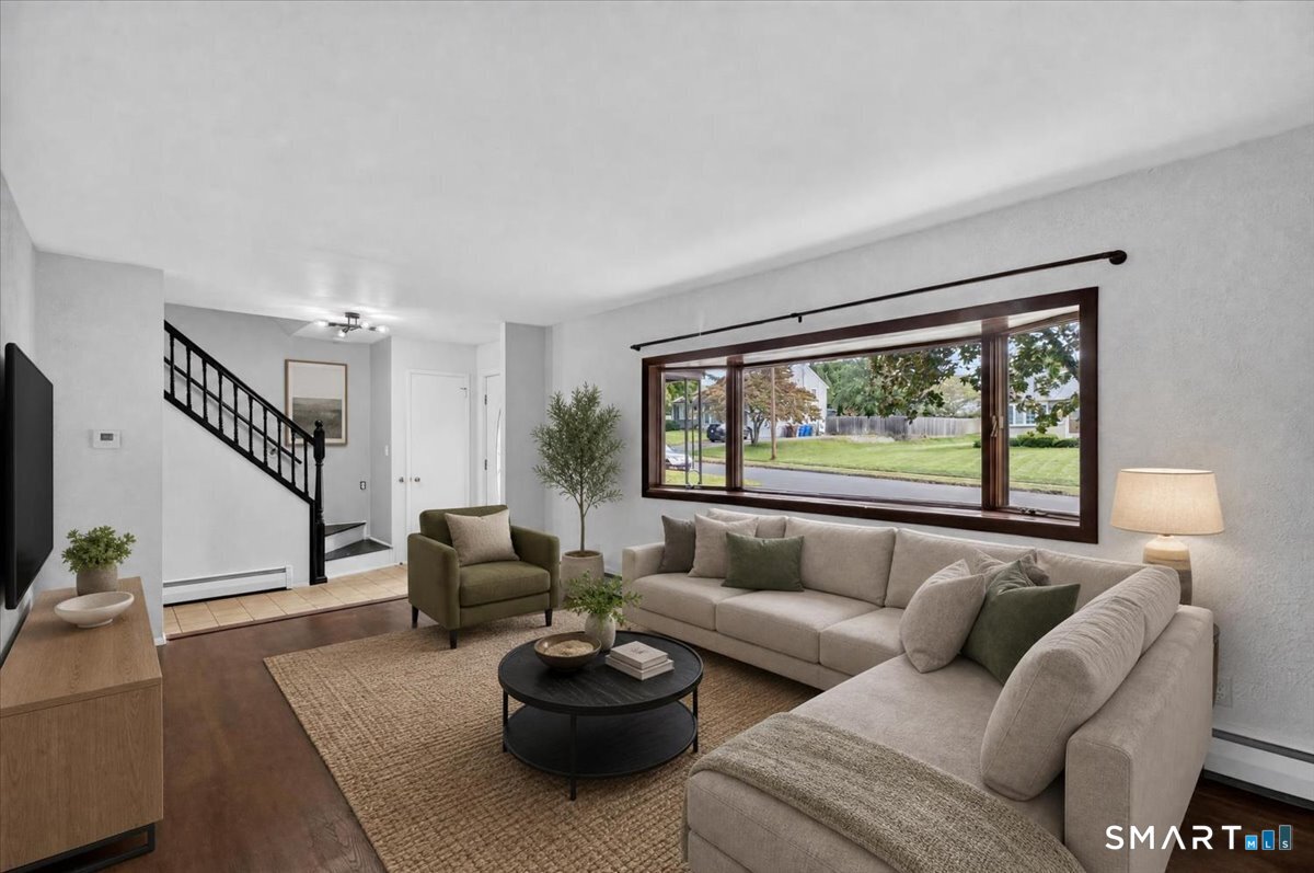 71 Brewster Road photo 13