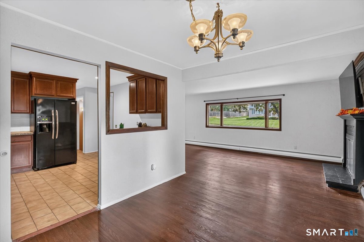 71 Brewster Road photo 18