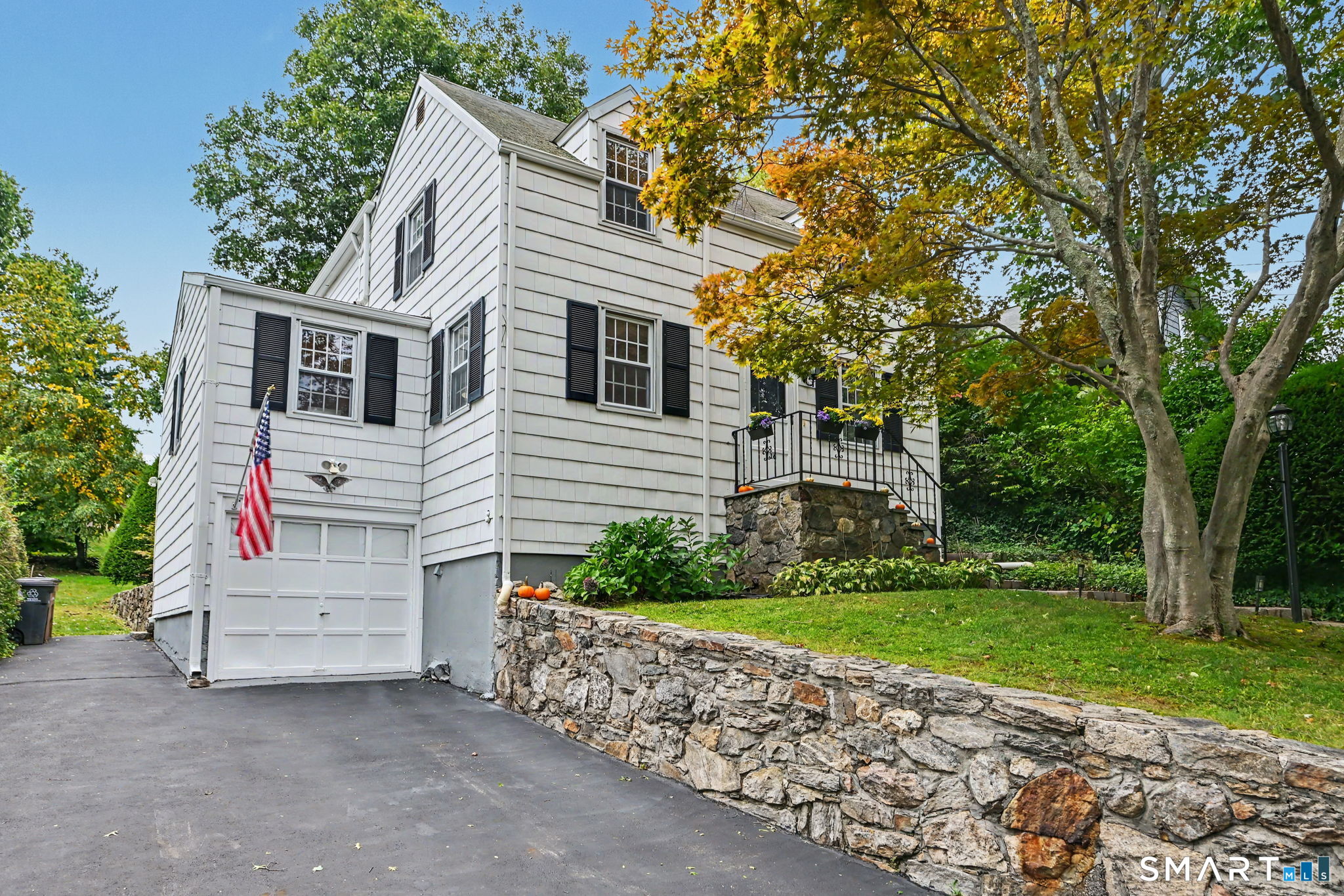 Photo 1 of Single family home for sale at 116 Mulberry St, Stamford, CT 06907 | MLS# 24210456 | Listing updated on 2026-10-06