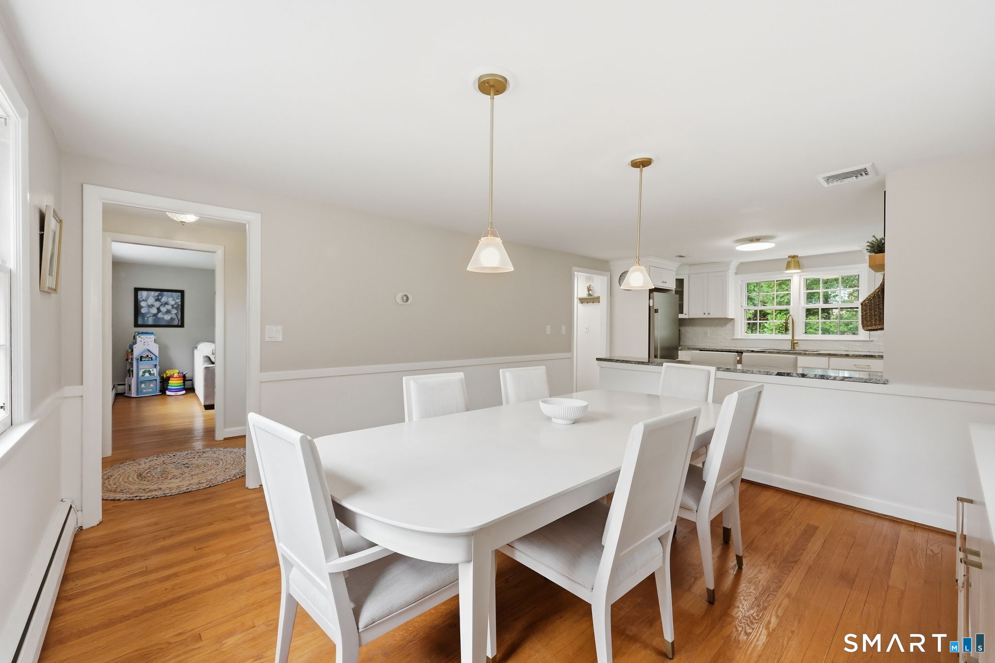 182 Vernon Street West photo 10