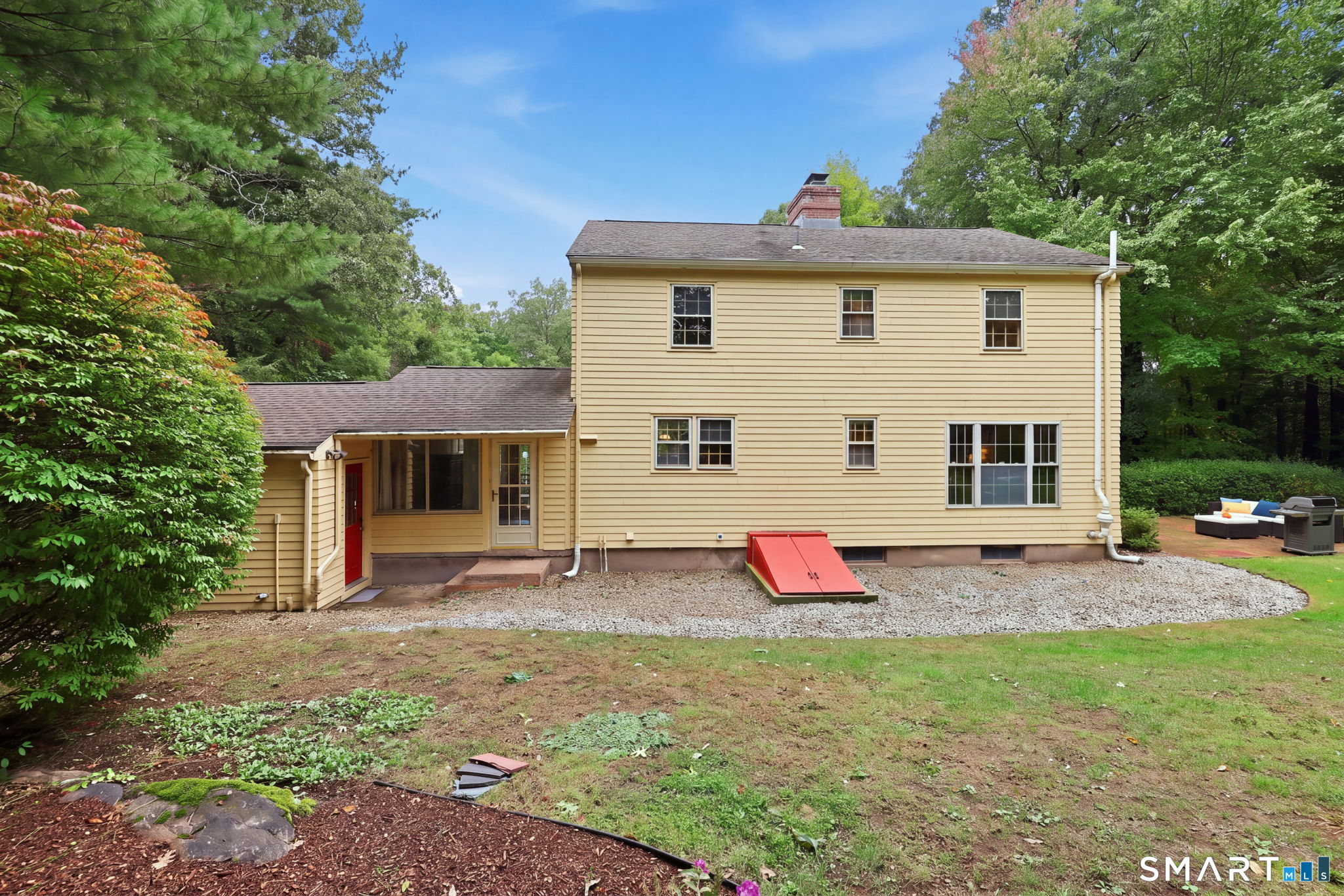 182 Vernon Street West photo 33