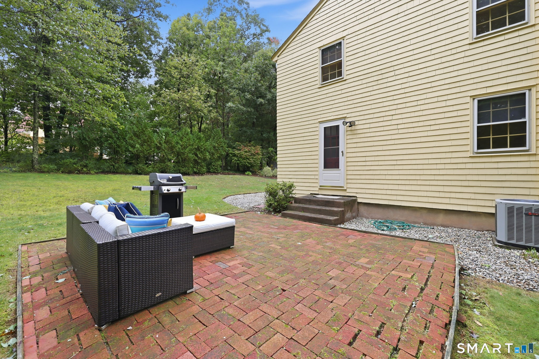 182 Vernon Street West photo 39