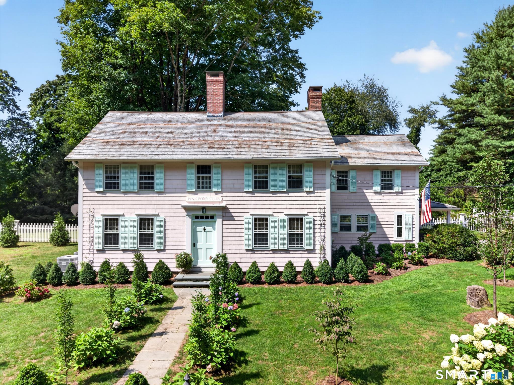 Photo 2 of Single family home for sale at 25 Johnny Cake Hl Rd, Old Lyme, CT 06371 | MLS# 24201784 | Listing updated on 2026-10-07