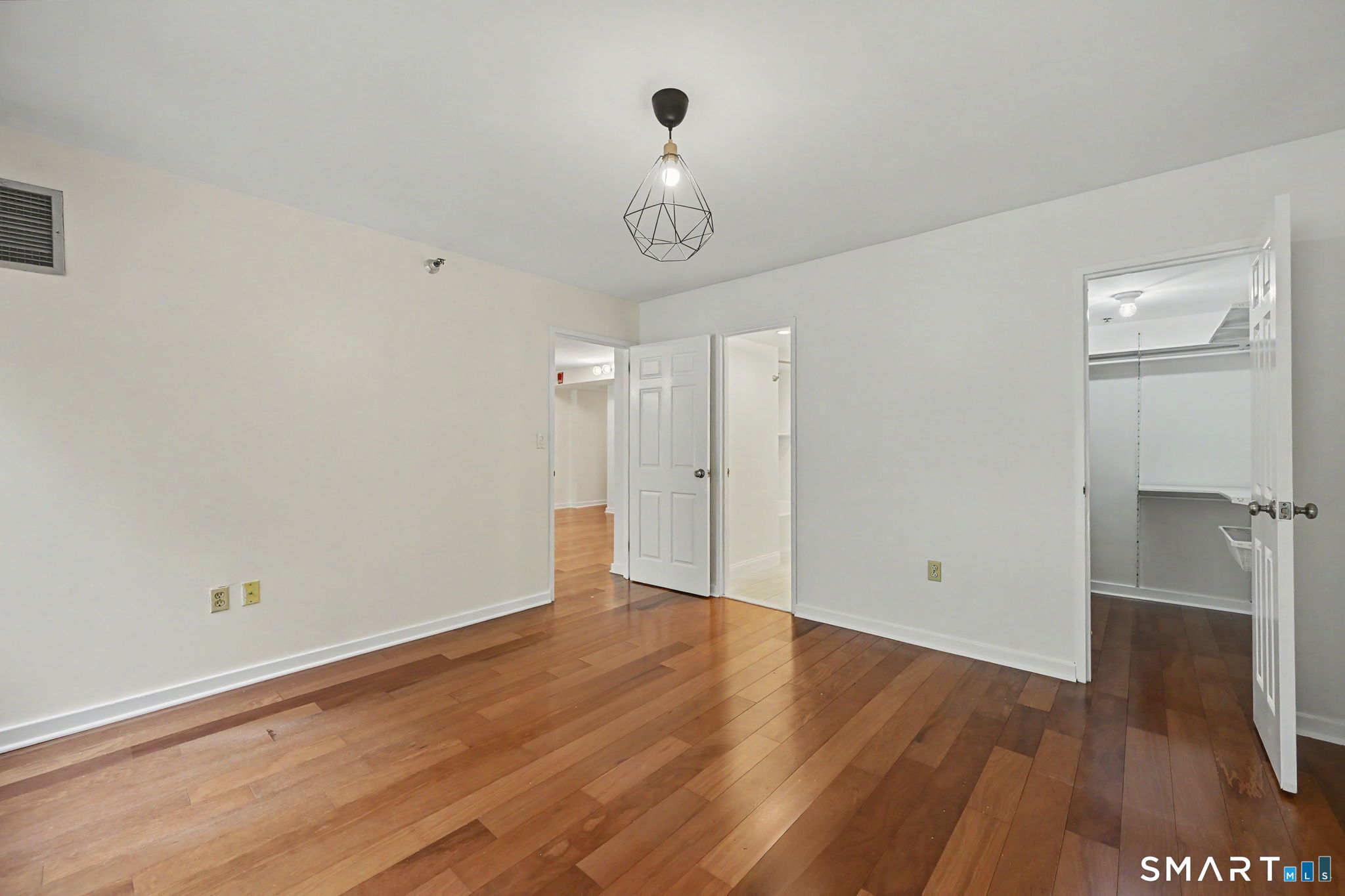127 Greyrock, Unit 706 photo 16