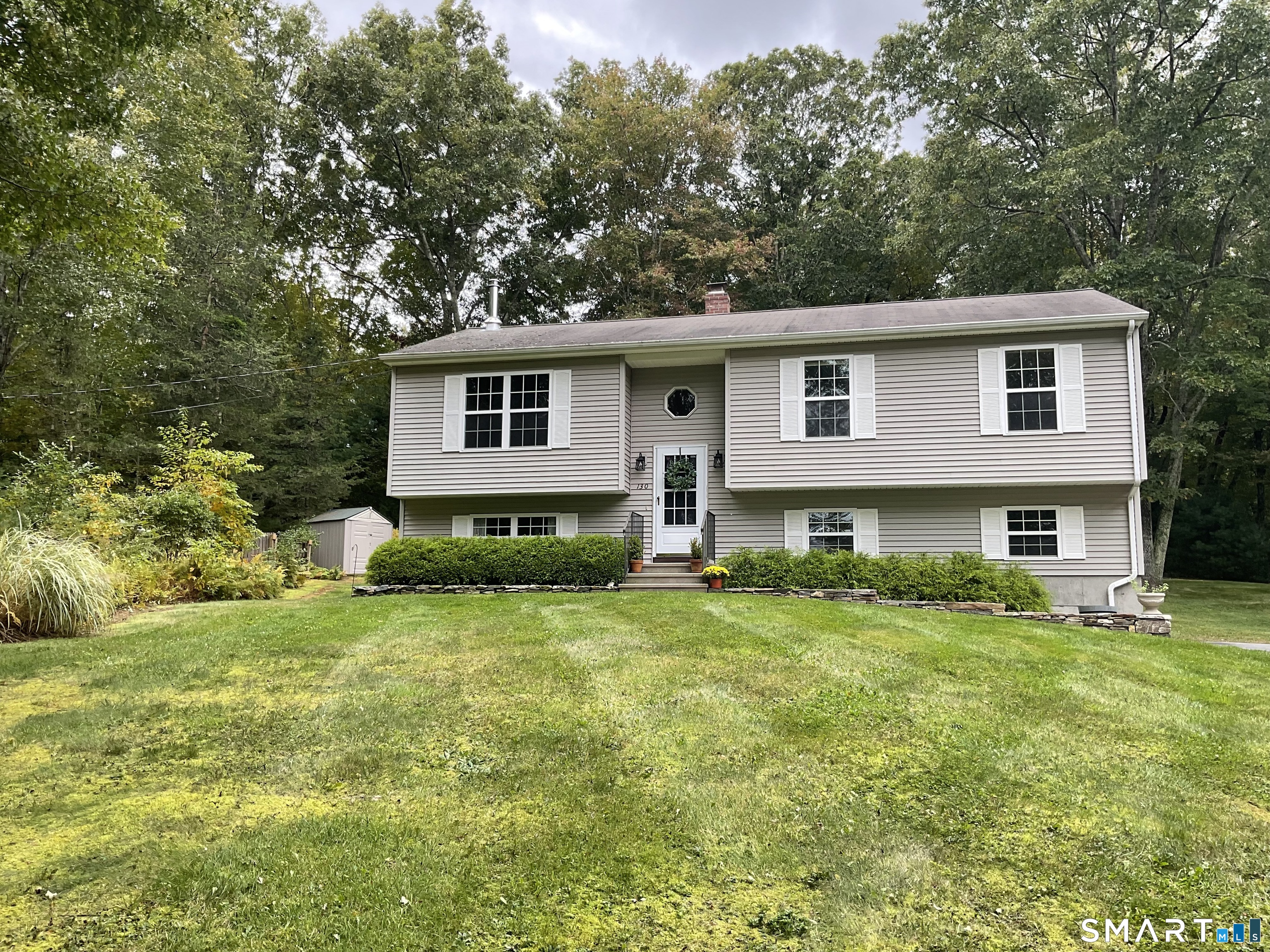 Photo 2 of Single family home for sale at 130 N Frontage Rd, Danielson, CT 06239 | MLS# 24210130 | Listing updated on 2026-10-06