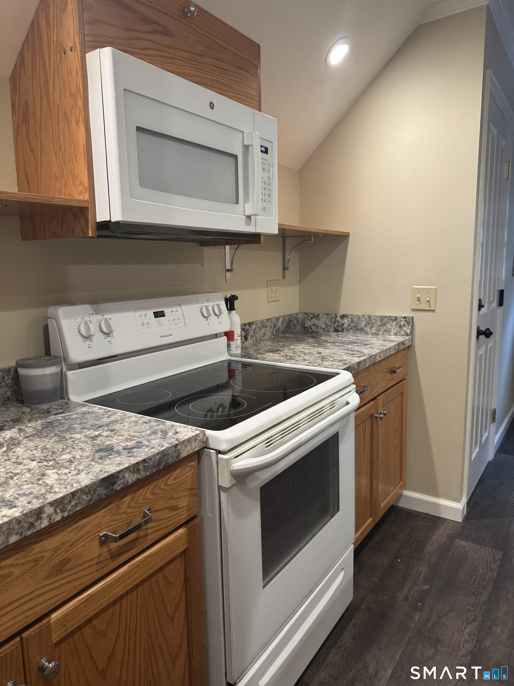 210 Prospect Avenue Unit ##3 photo 11