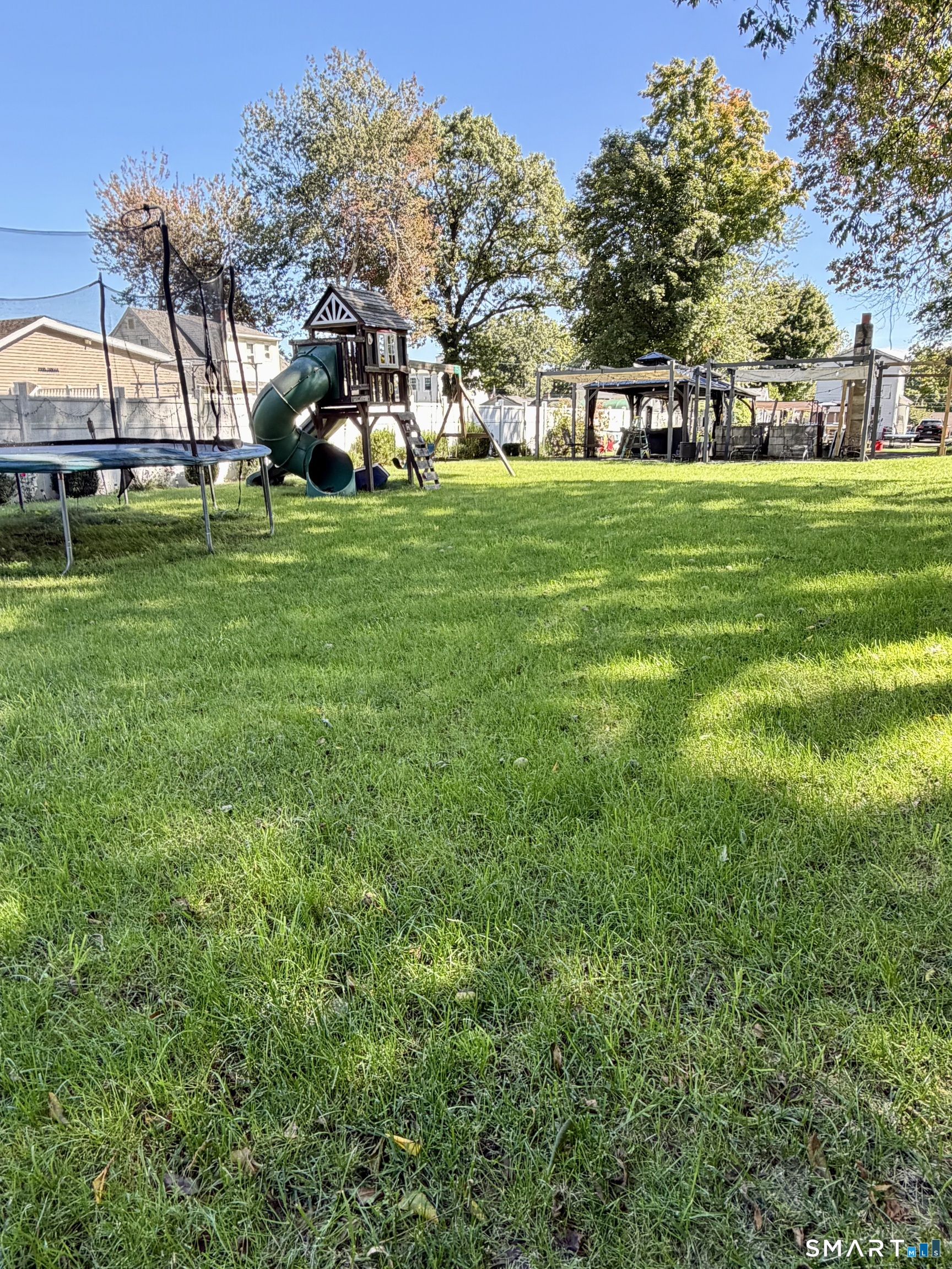 199 Paddock Avenue photo 15