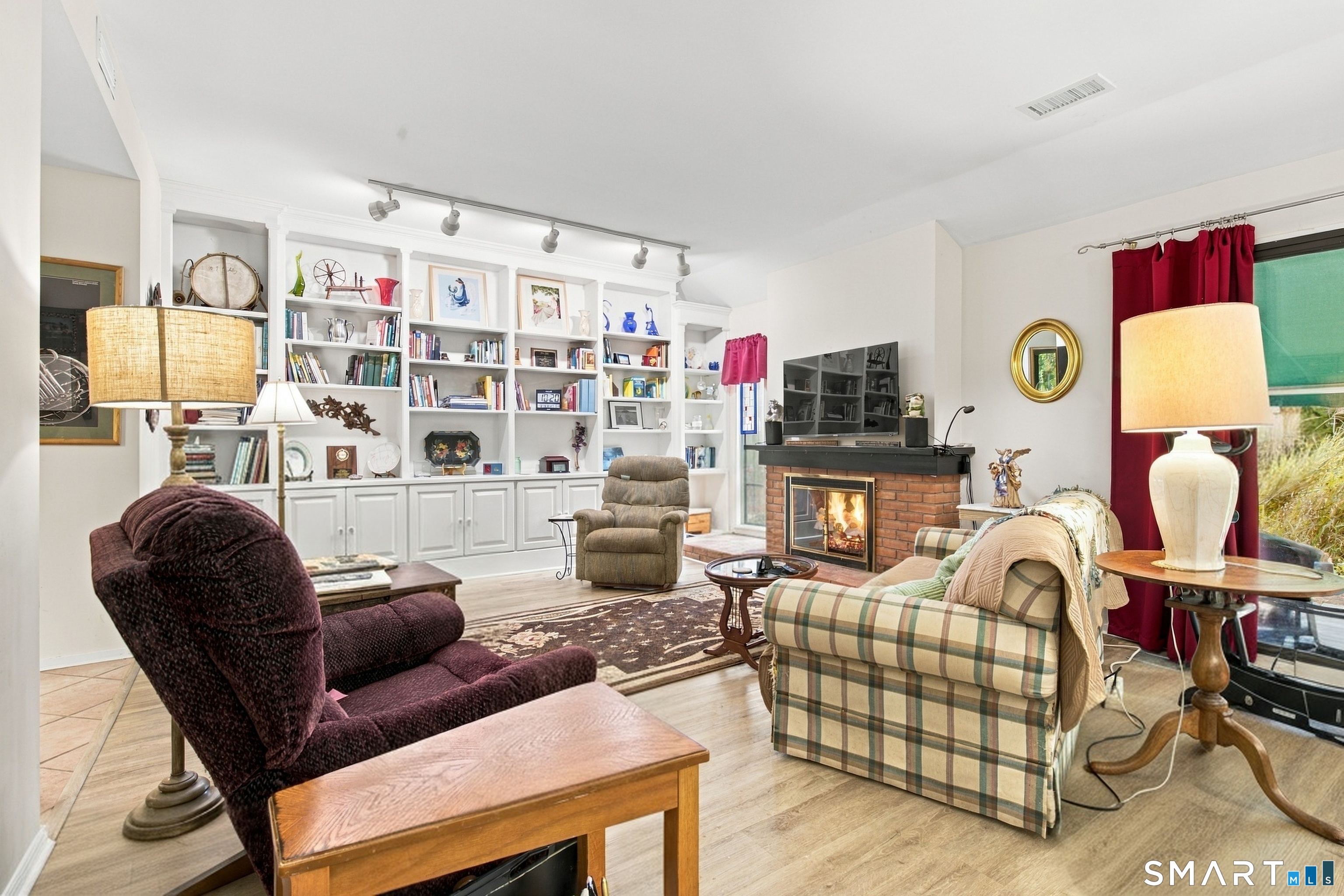 453 Heritage Village Unit #A photo 8