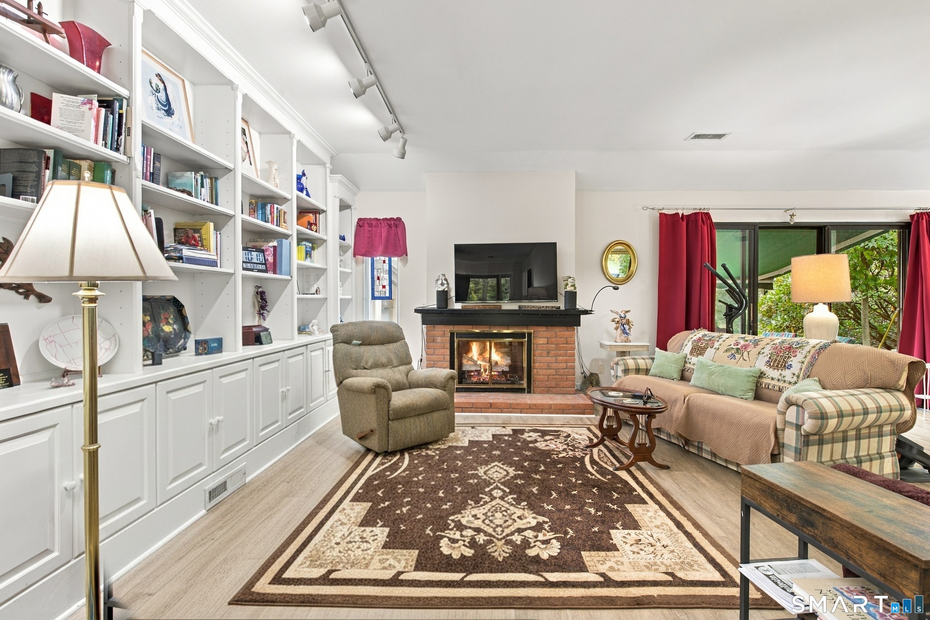 453 Heritage Village Unit #A photo 7