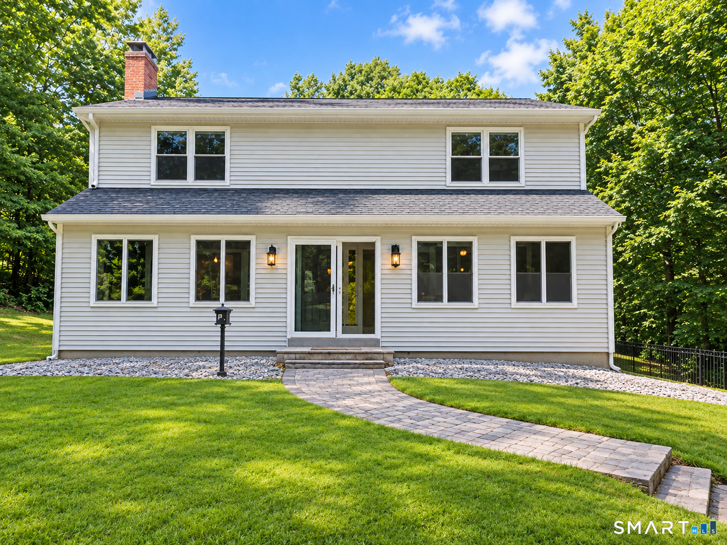 122 Standard Avenue