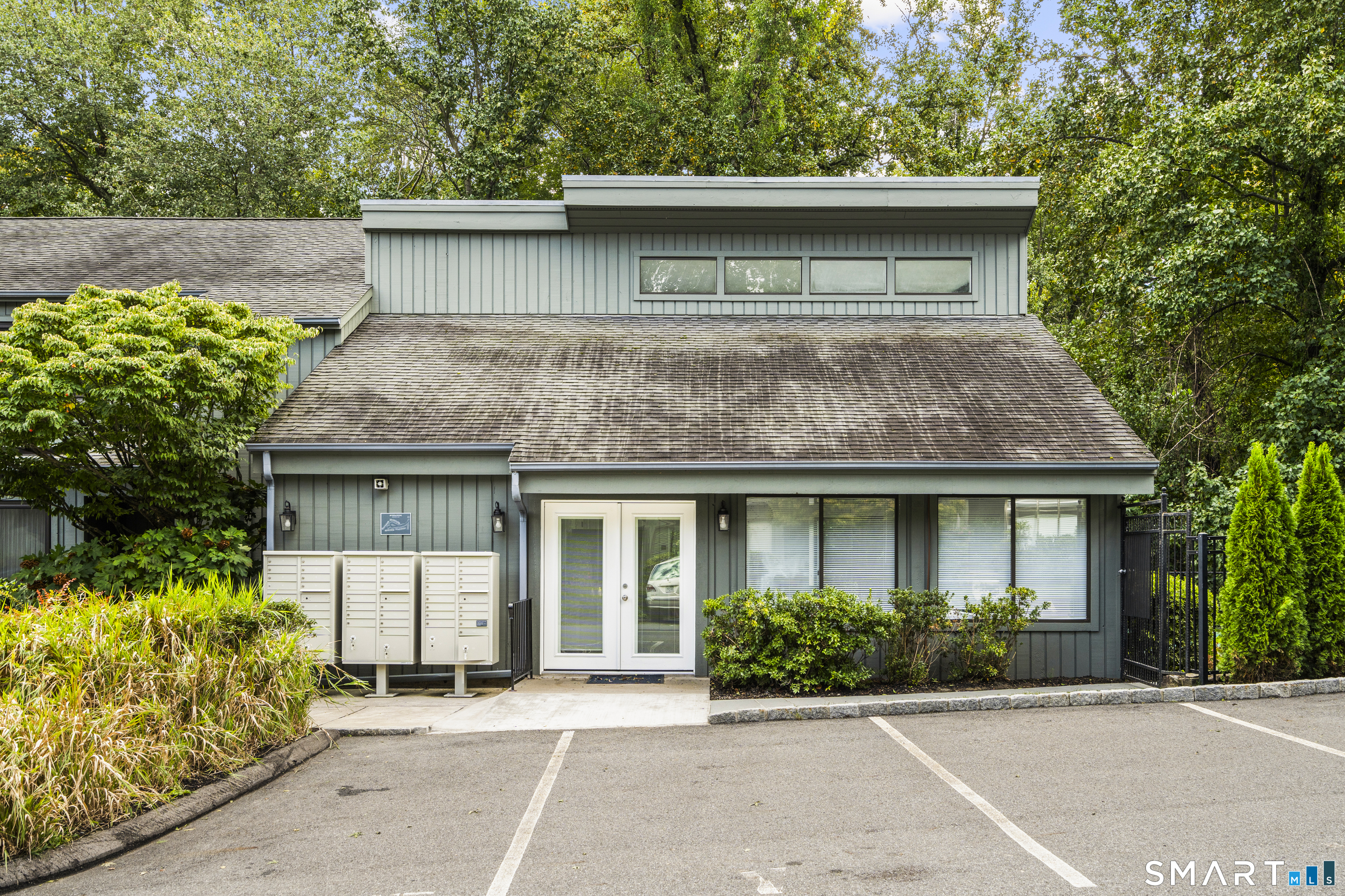 123 Old Belden Hill Road Unit #10 photo 29