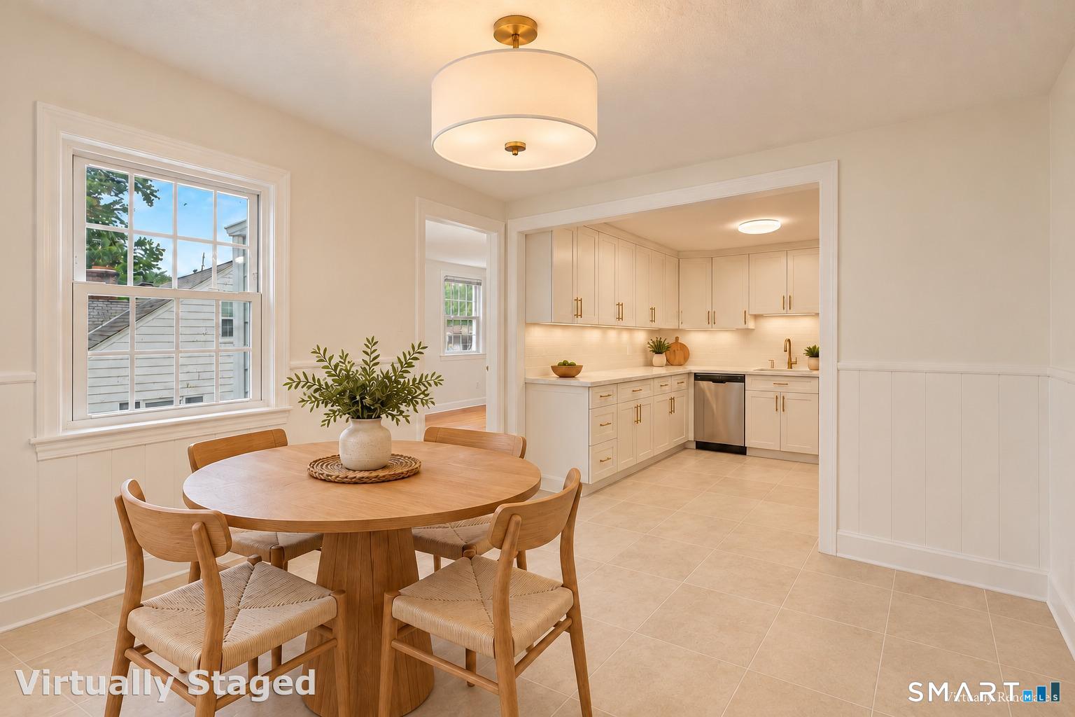Foto 9 de Casa en venta en 116 Mulberry Street, Stamford, CT — $739,000