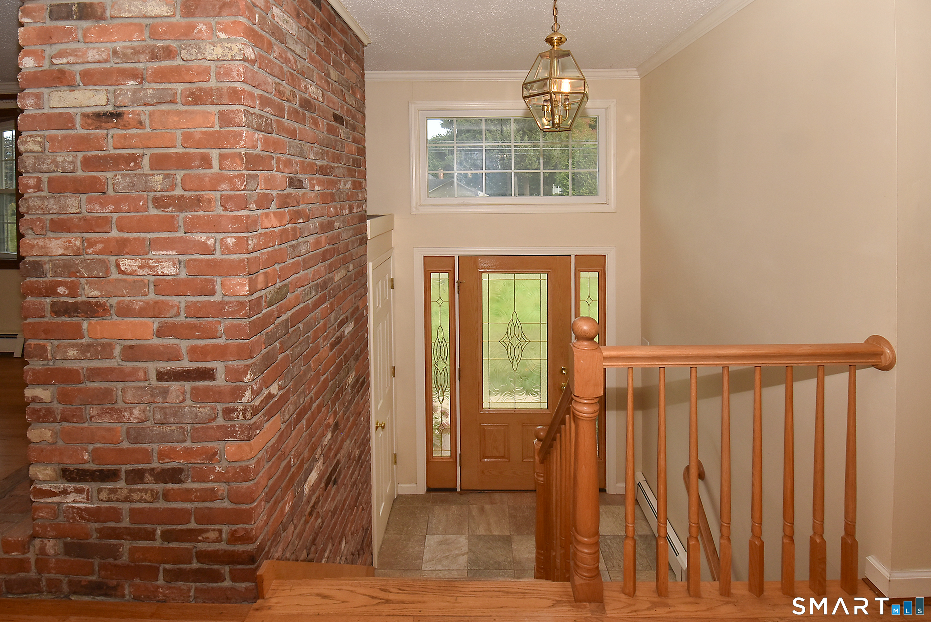 Photo 3 of Single family home for sale at 50 Valley View Dr, South Windsor, CT 06074 | MLS# 24195338 | Listing updated on 2026-10-04