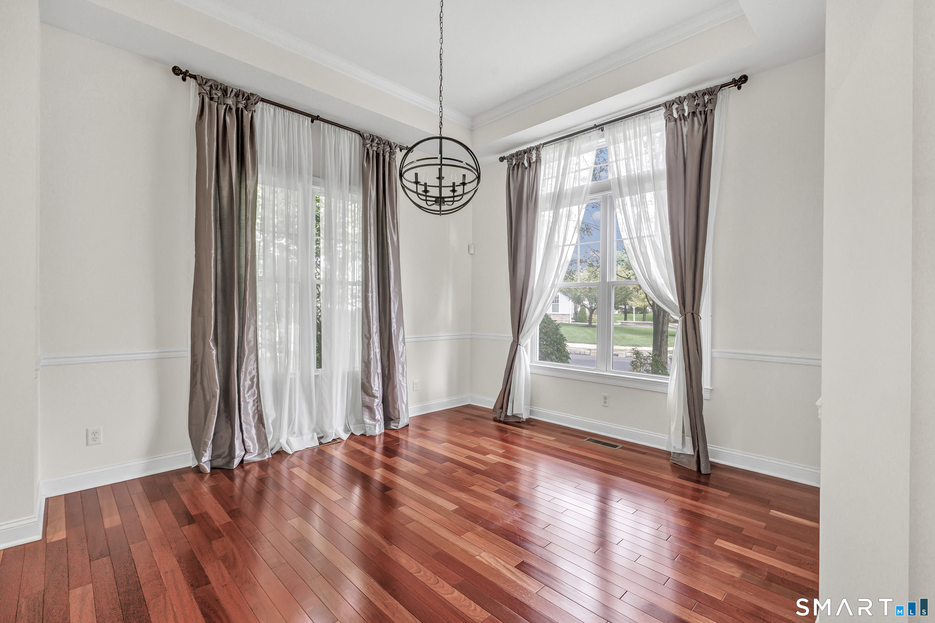 Foto 8 de Condominio en venta en 20 Penny Lane #20, Bethel, CT — $790,000