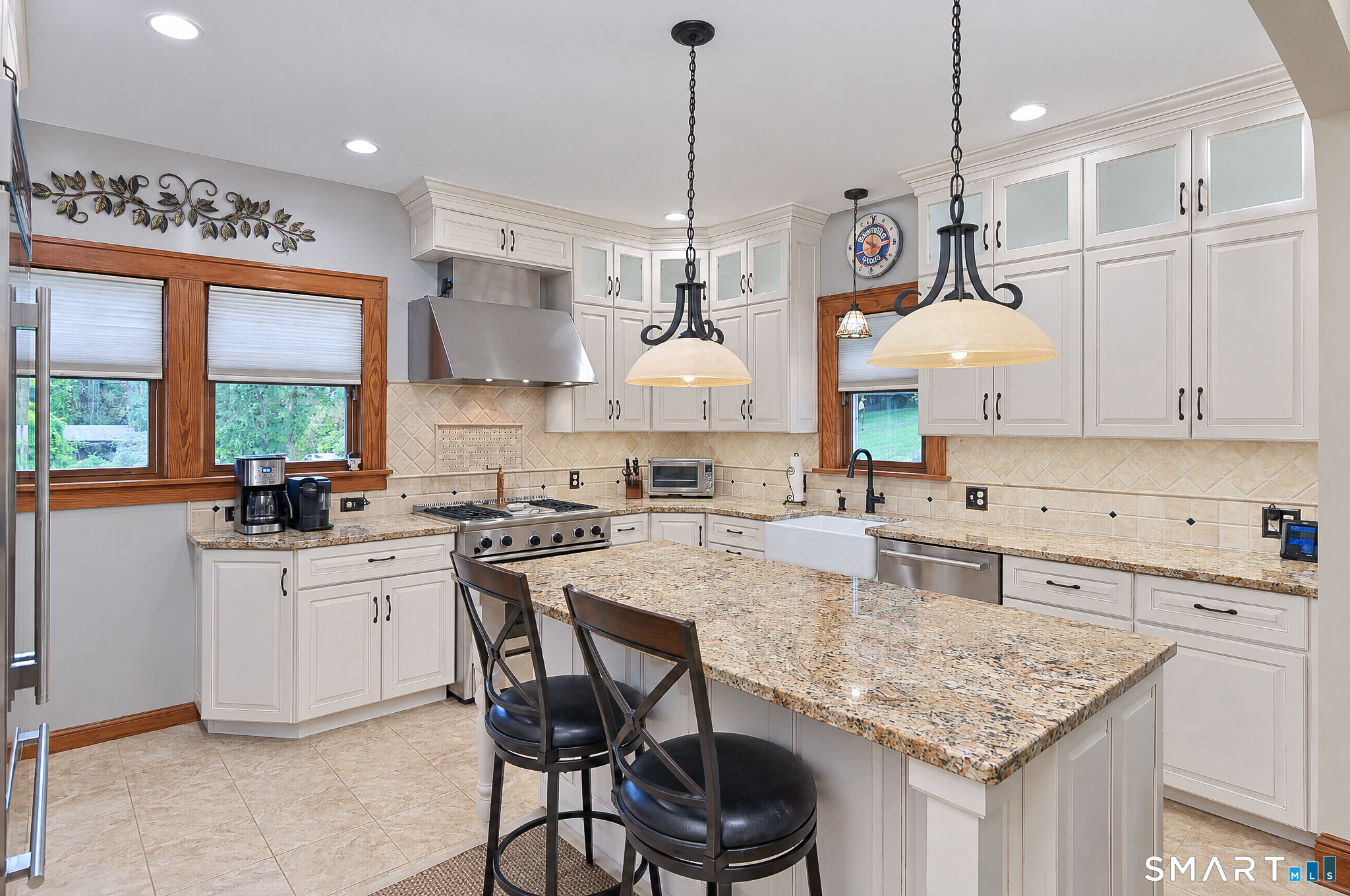 72 Dodgingtown Road photo 13