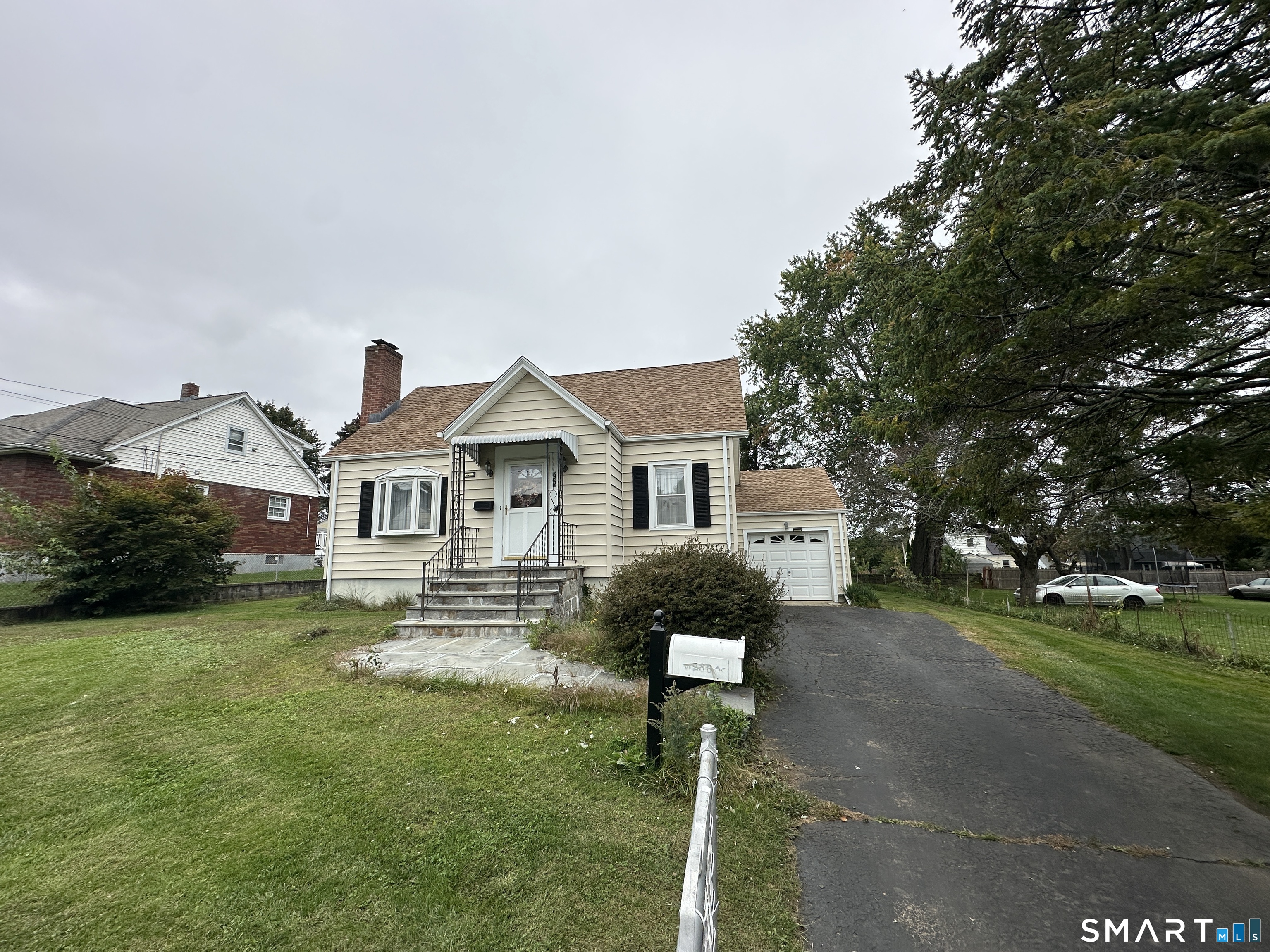 286 Sylvan Street