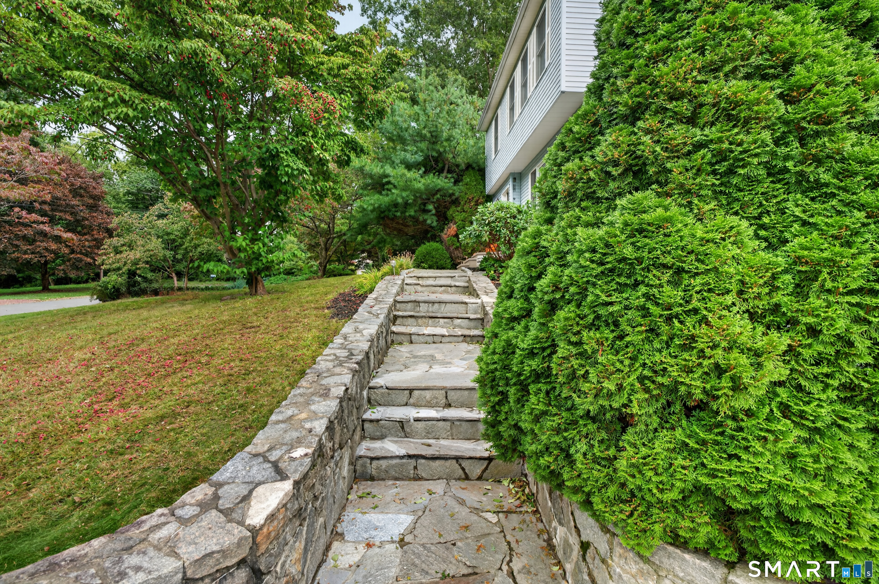 18 Rockridge Terrace photo 14