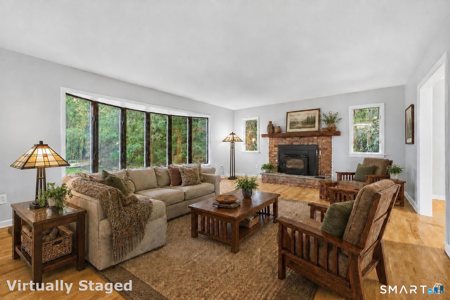 Photo 3 of Single family home for sale at 4 Green Valley Lake Rd, Old Lyme, CT 06371 | MLS# 24208884 | Listing updated on 2026-10-05