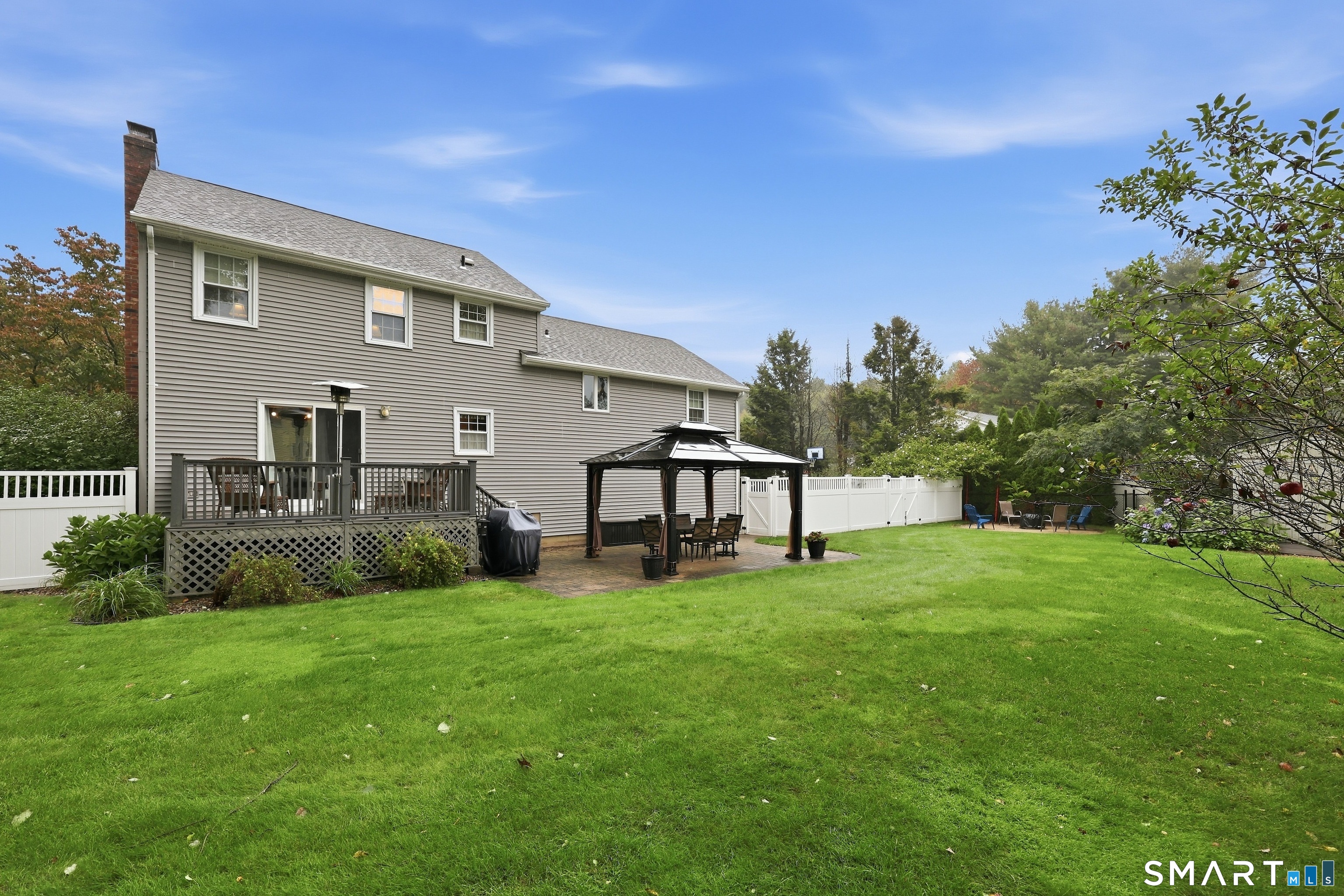 96 Heywood Drive photo 29