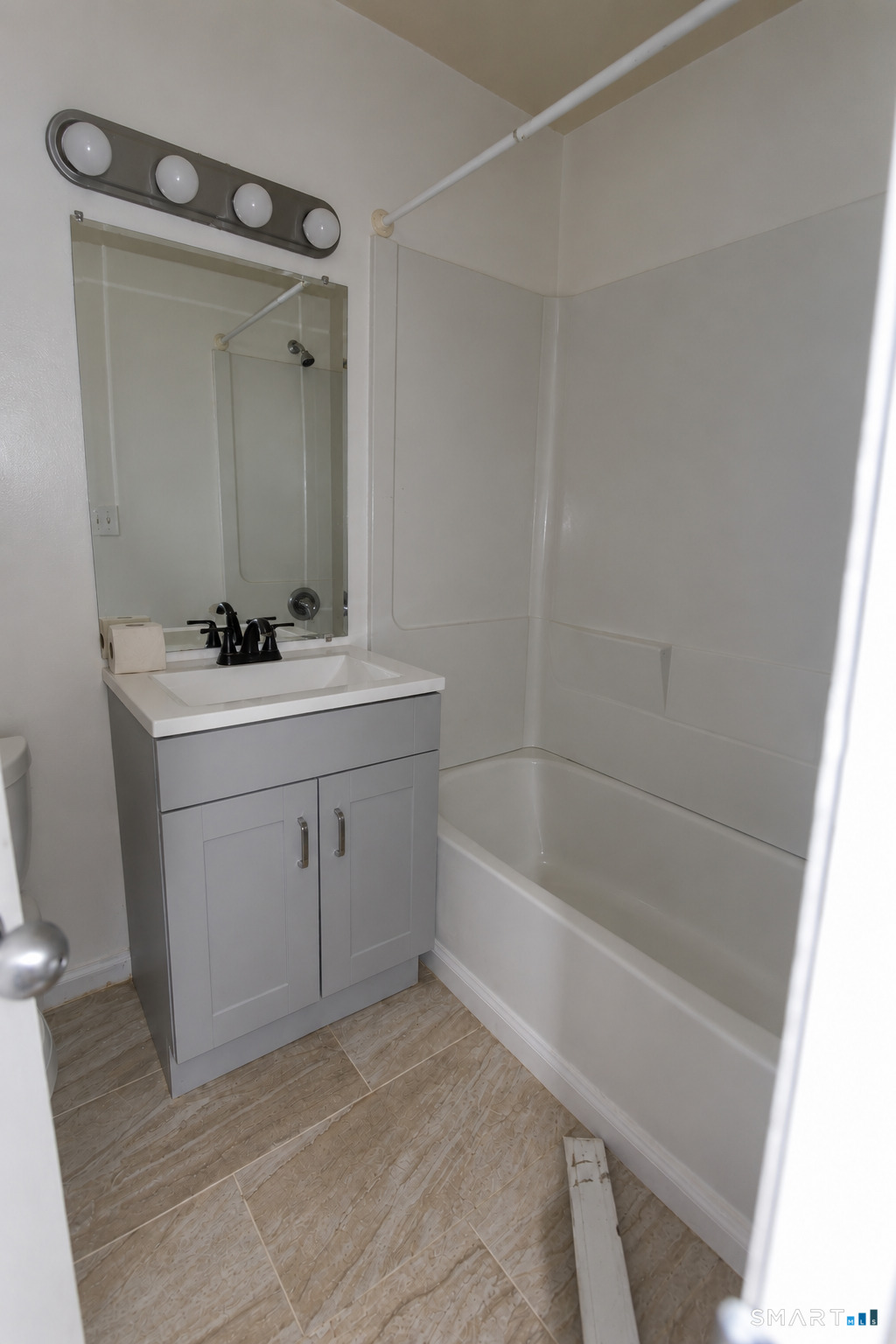 259 Gregory Street photo 10