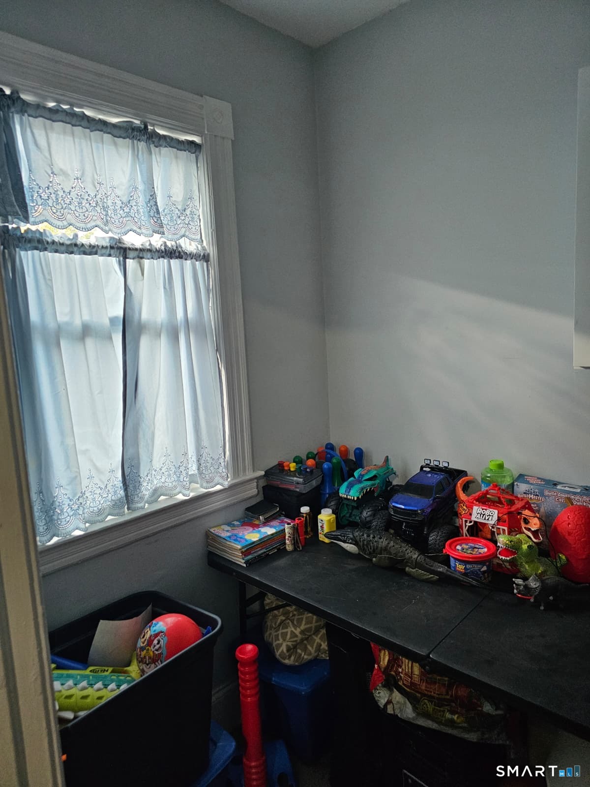 Photo 34 of Multi family home for sale at 98-100 Russ St, Hartford, CT 06106 | MLS# 24210257 | Listing updated on 2026-10-07
