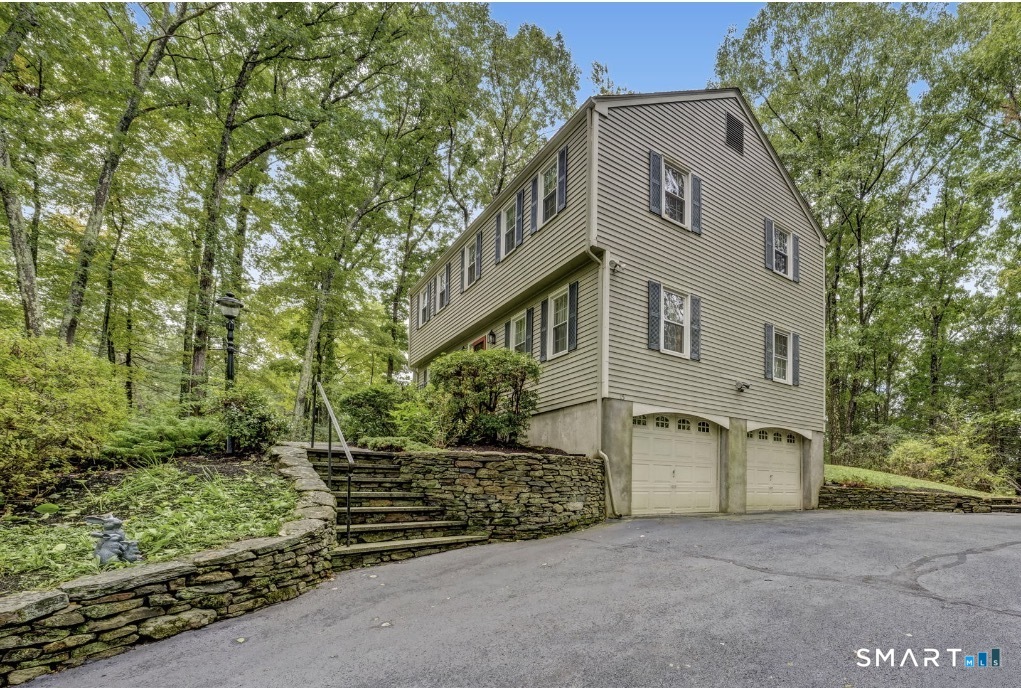 15 Birch Knoll Road photo 33