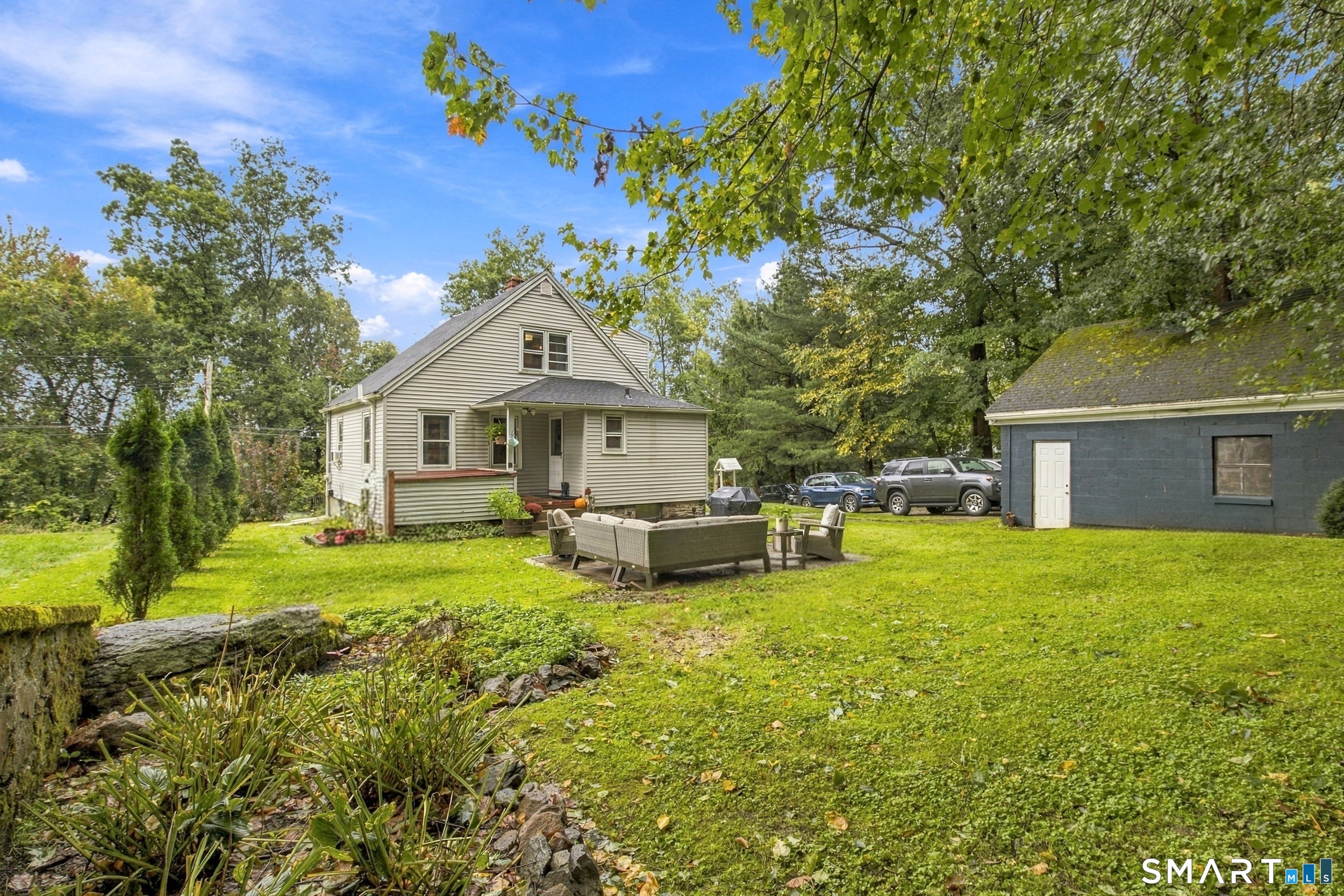 54 Silver Hill Road photo 31
