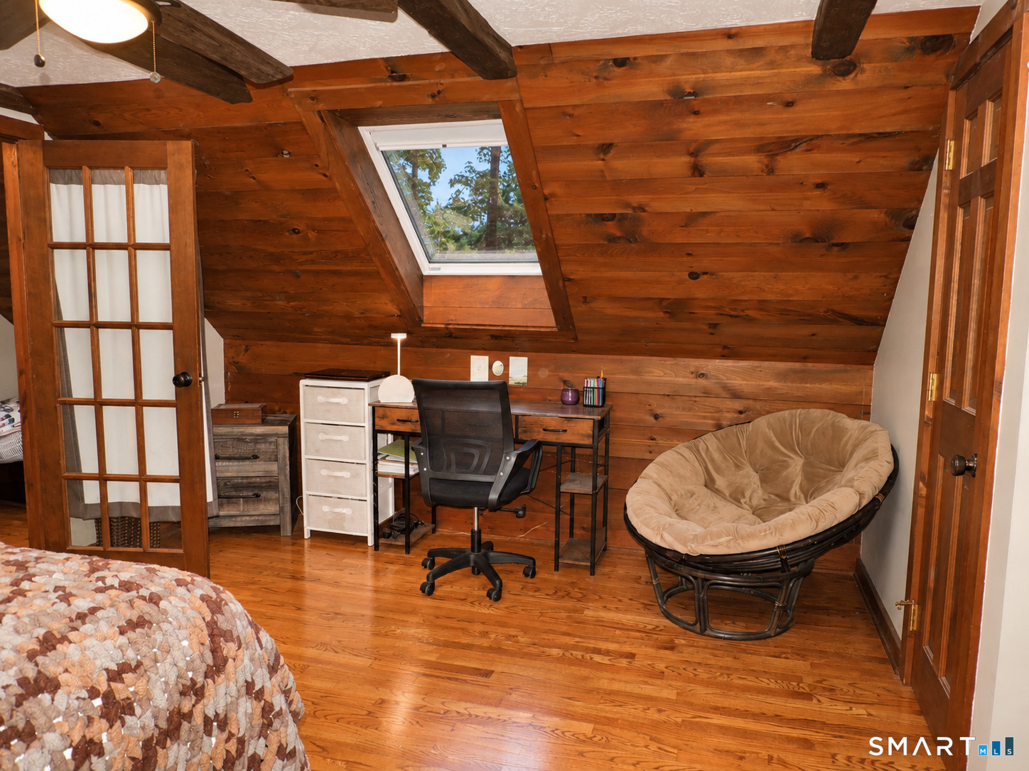 344 Charles Street photo 26