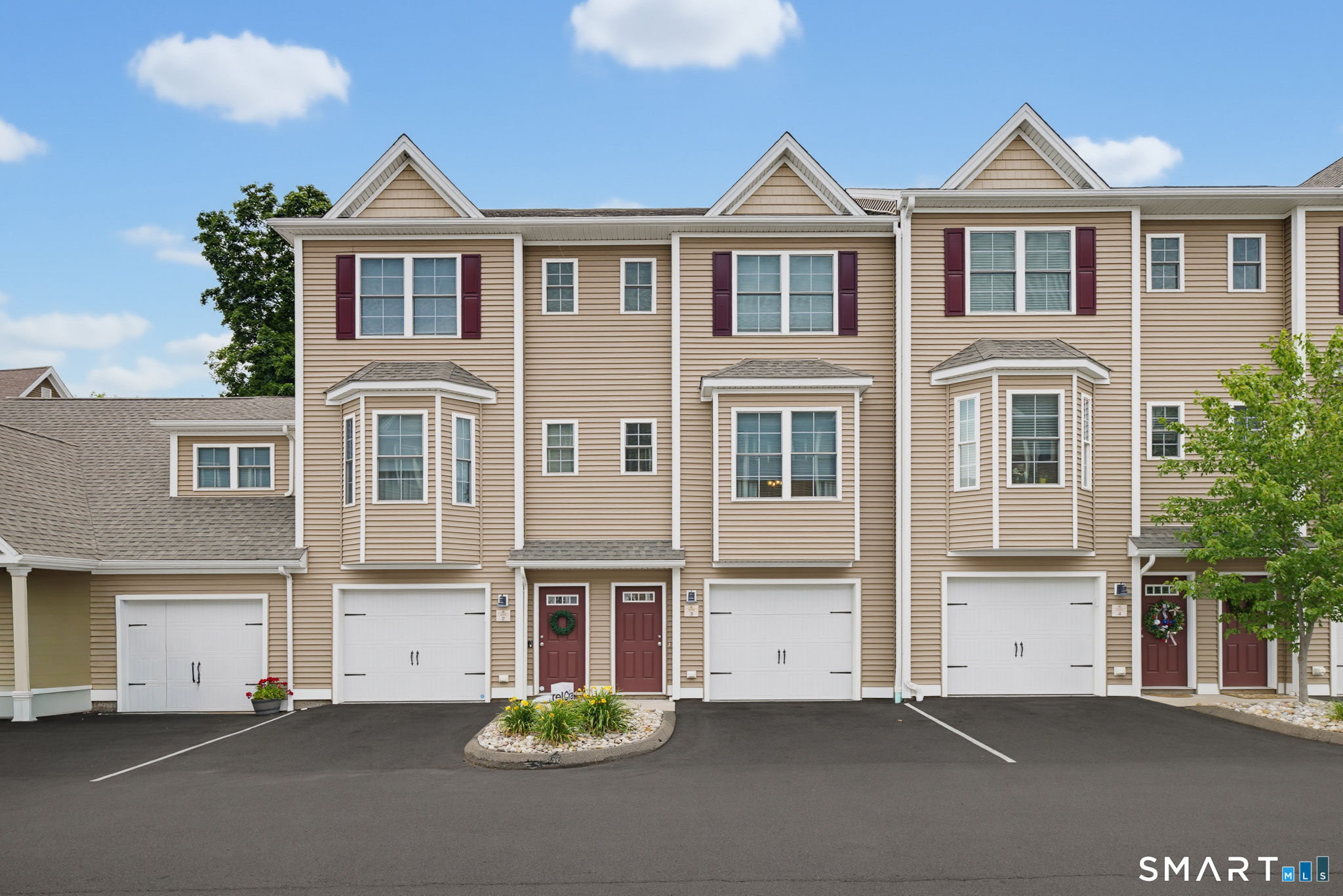 Photo 1 of Townhouse for sale at 41 03 Eden Ave, Southington, CT 06489 | MLS# 24211120 | Listing updated on 2026-10-01