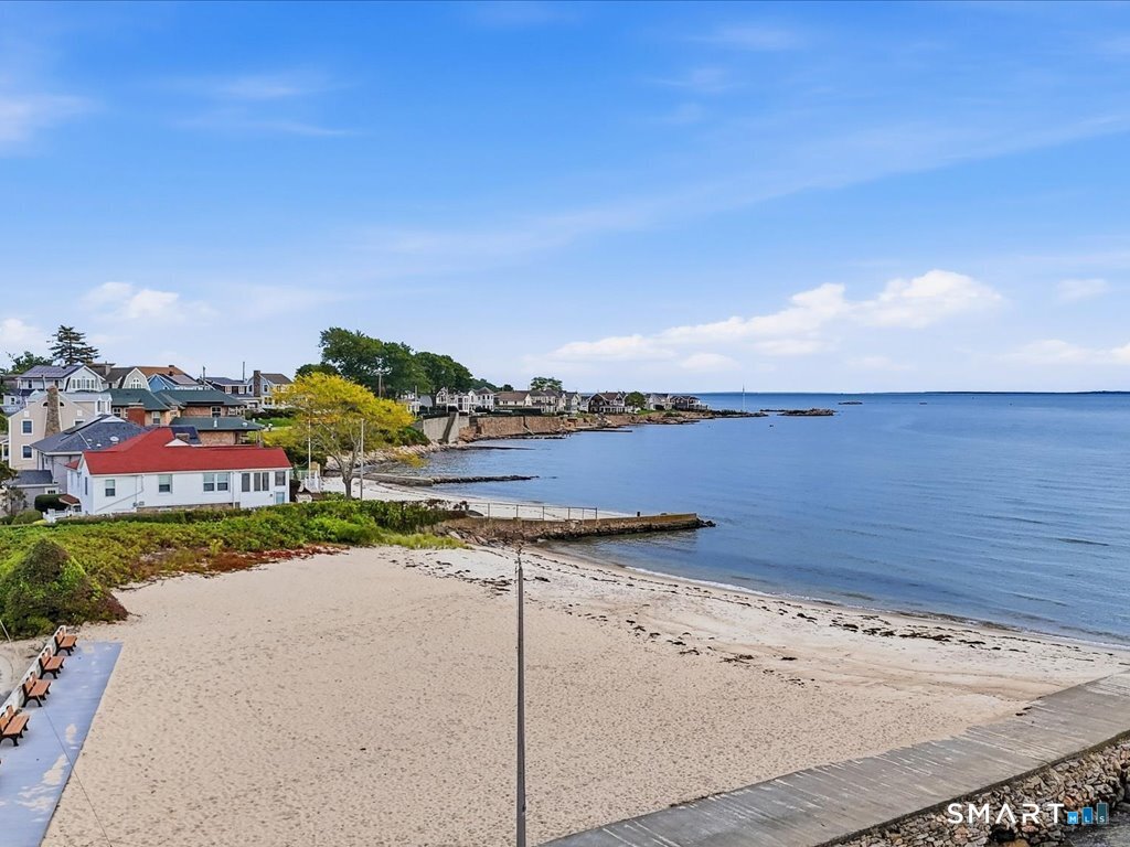41 Spring Glen Road, Giants Neck, East Lyme, CT 06357