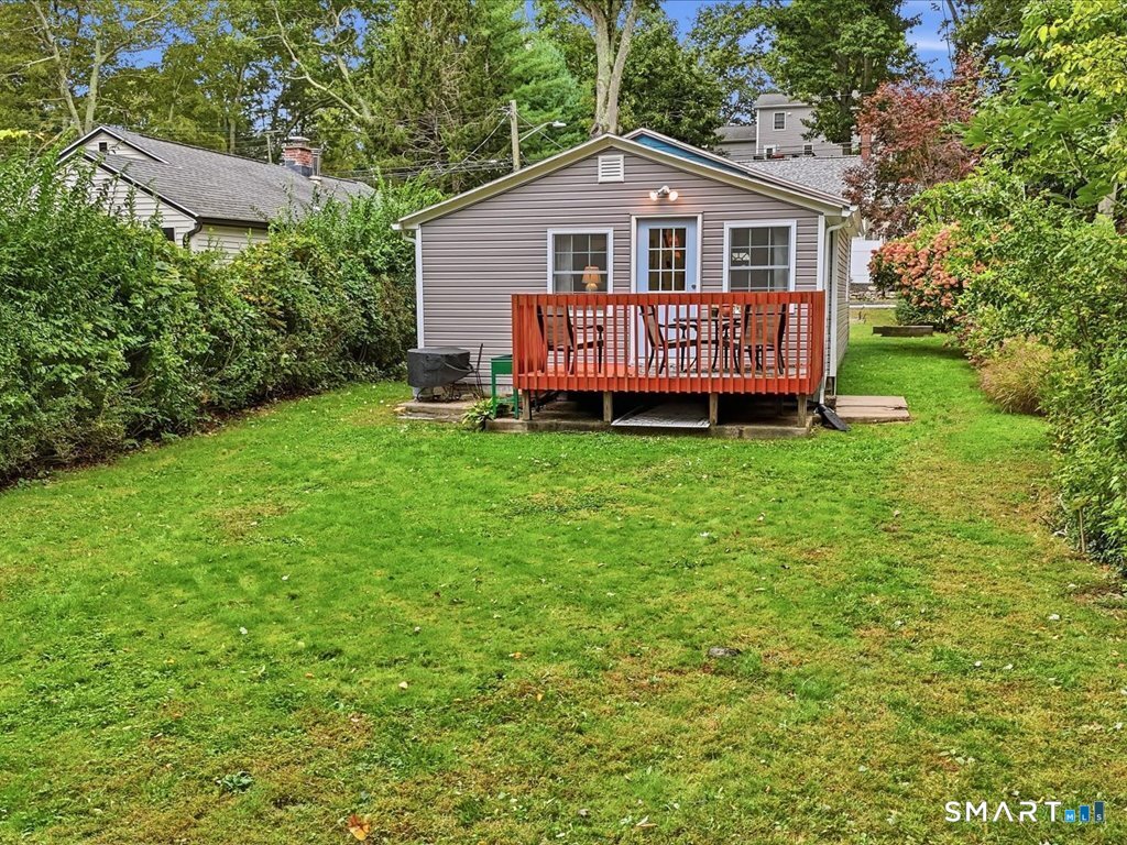 Photo 4 of Single family home for sale at 41 Spring Glen Rd, Niantic, CT 06357 | MLS# 24210642 | Listing updated on 2026-10-07