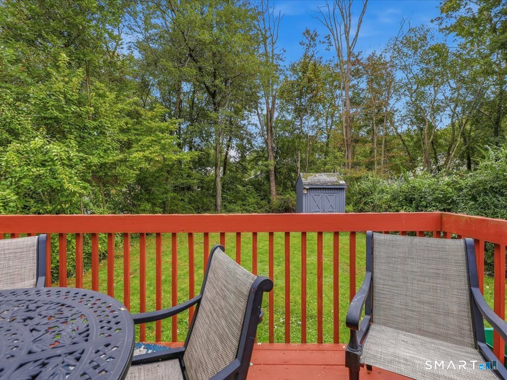 41 Spring Glen Road, Giants Neck, East Lyme, CT 06357