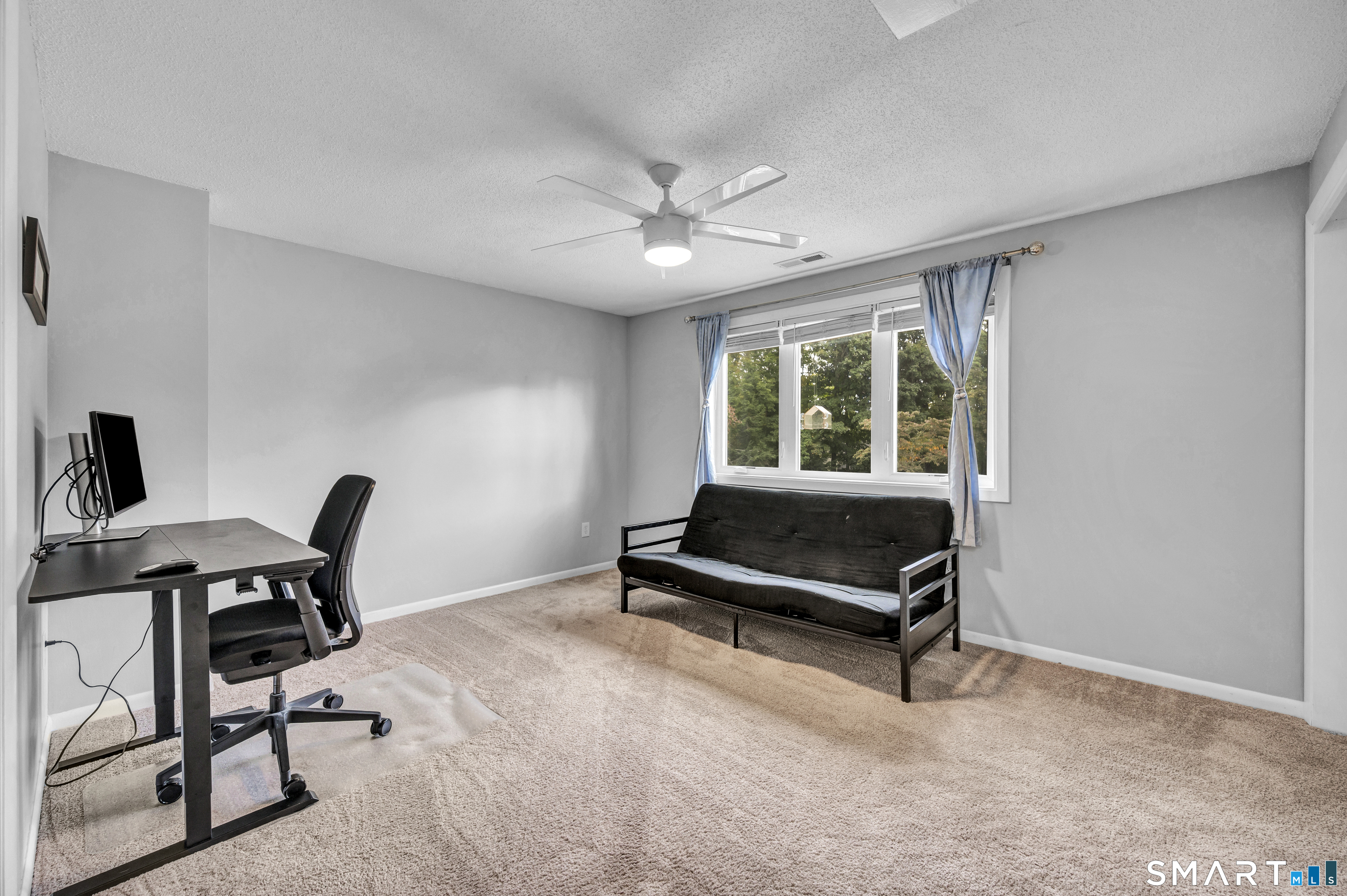 75 Eastbrook Heights Unit #B photo 14