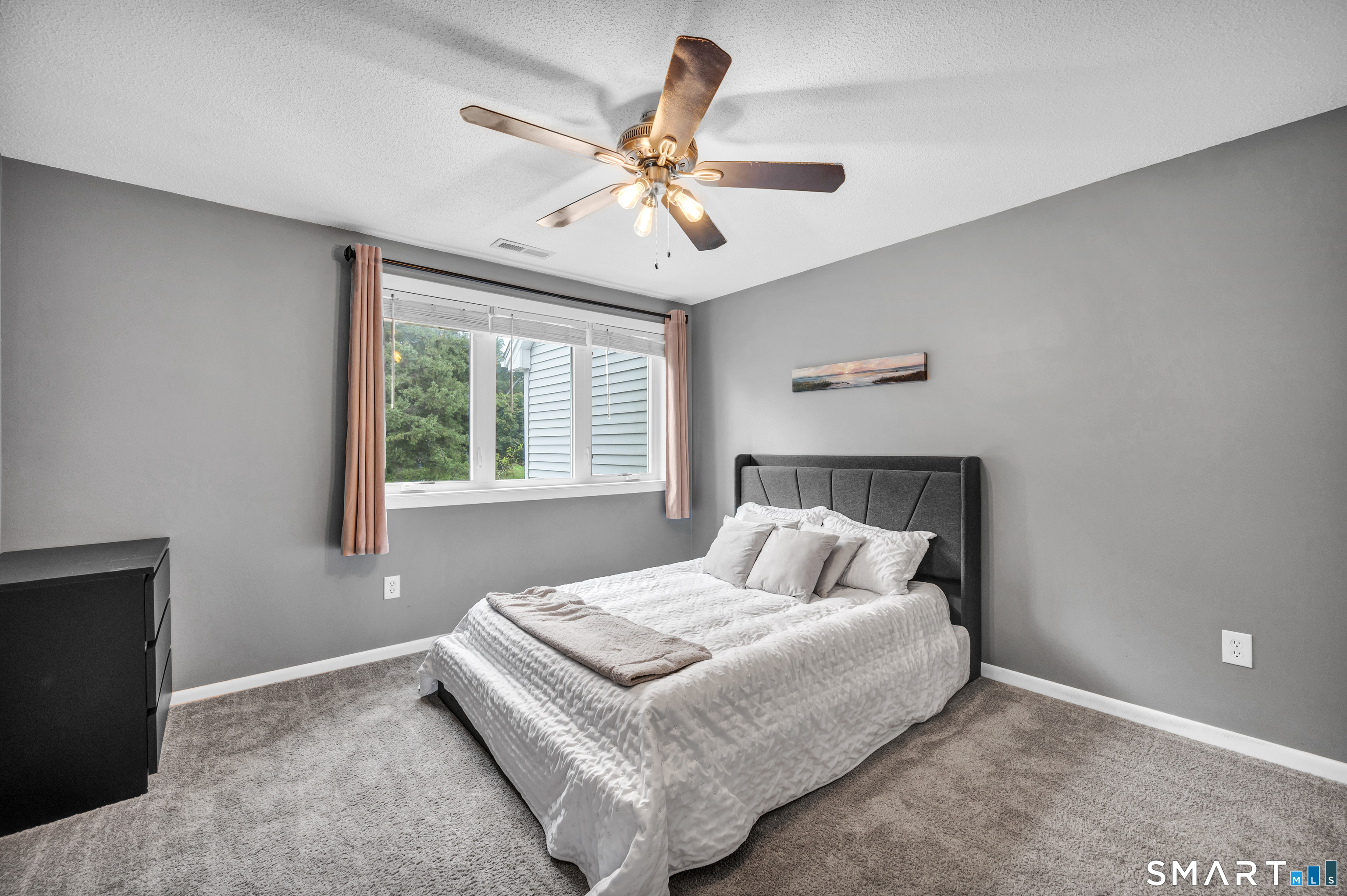 75 Eastbrook Heights Unit #B photo 16