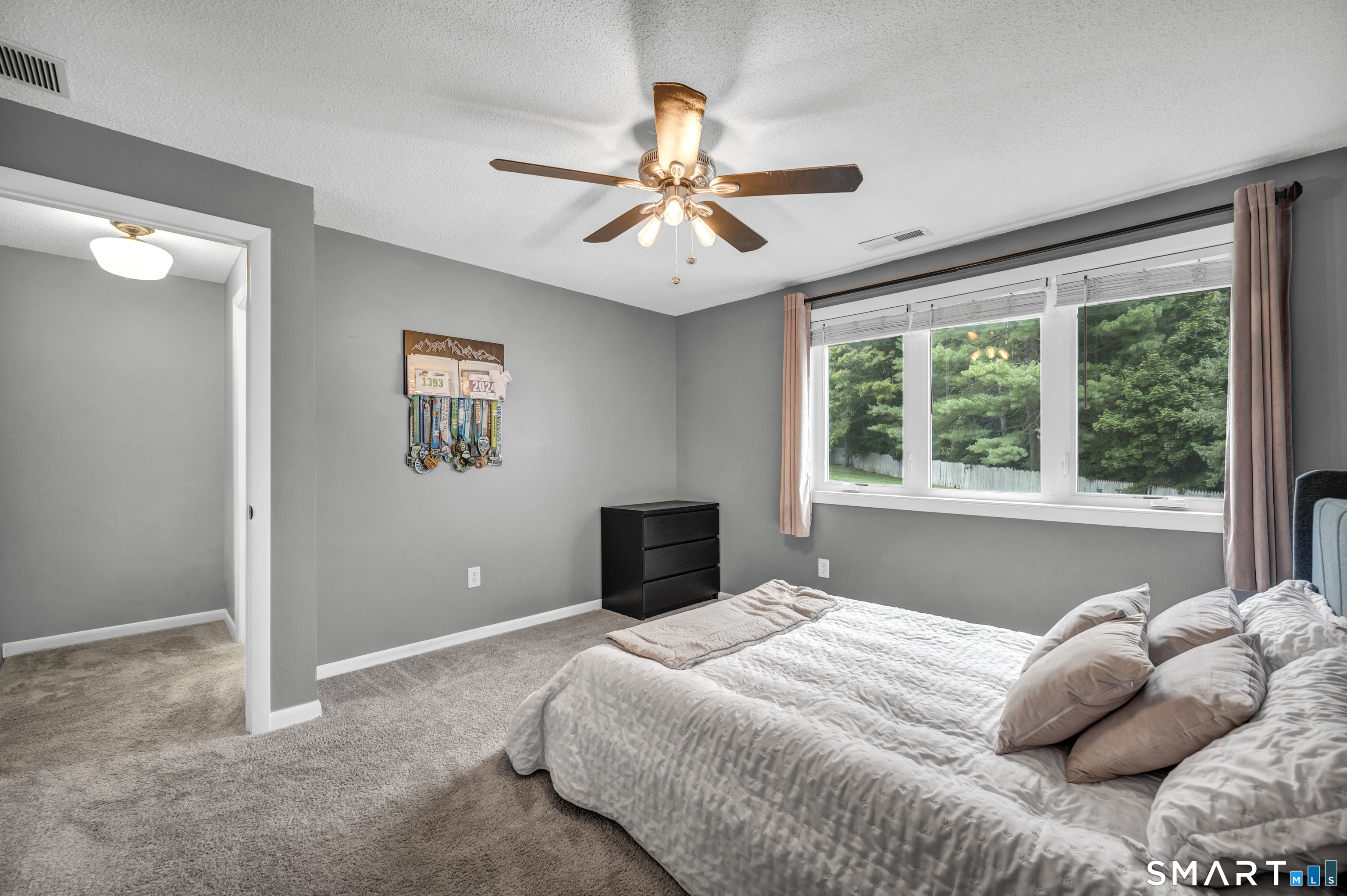 75 Eastbrook Heights Unit #B photo 17
