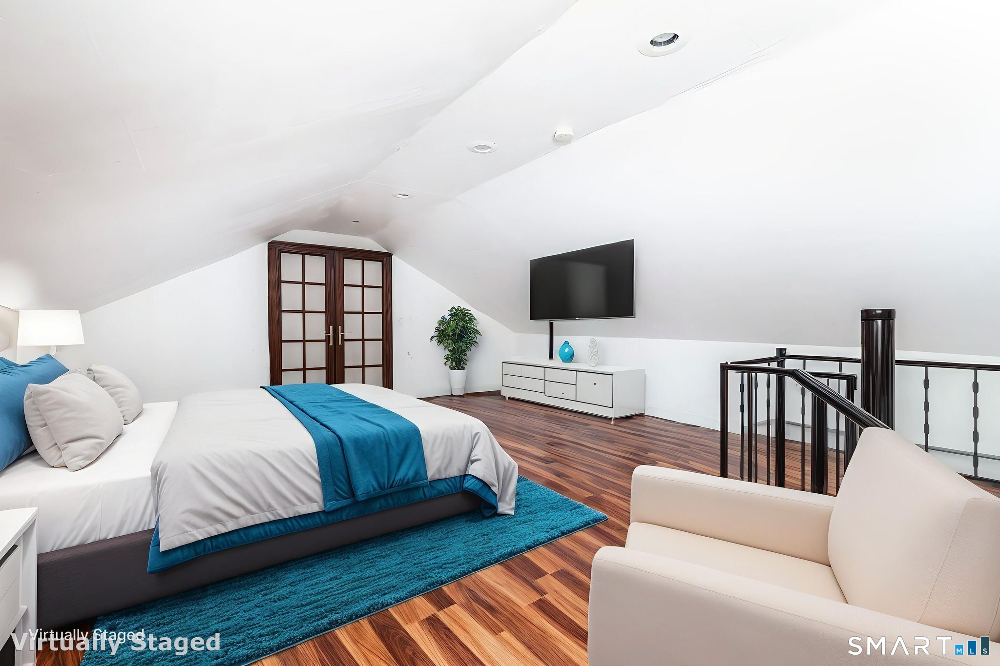 Primary bedroom