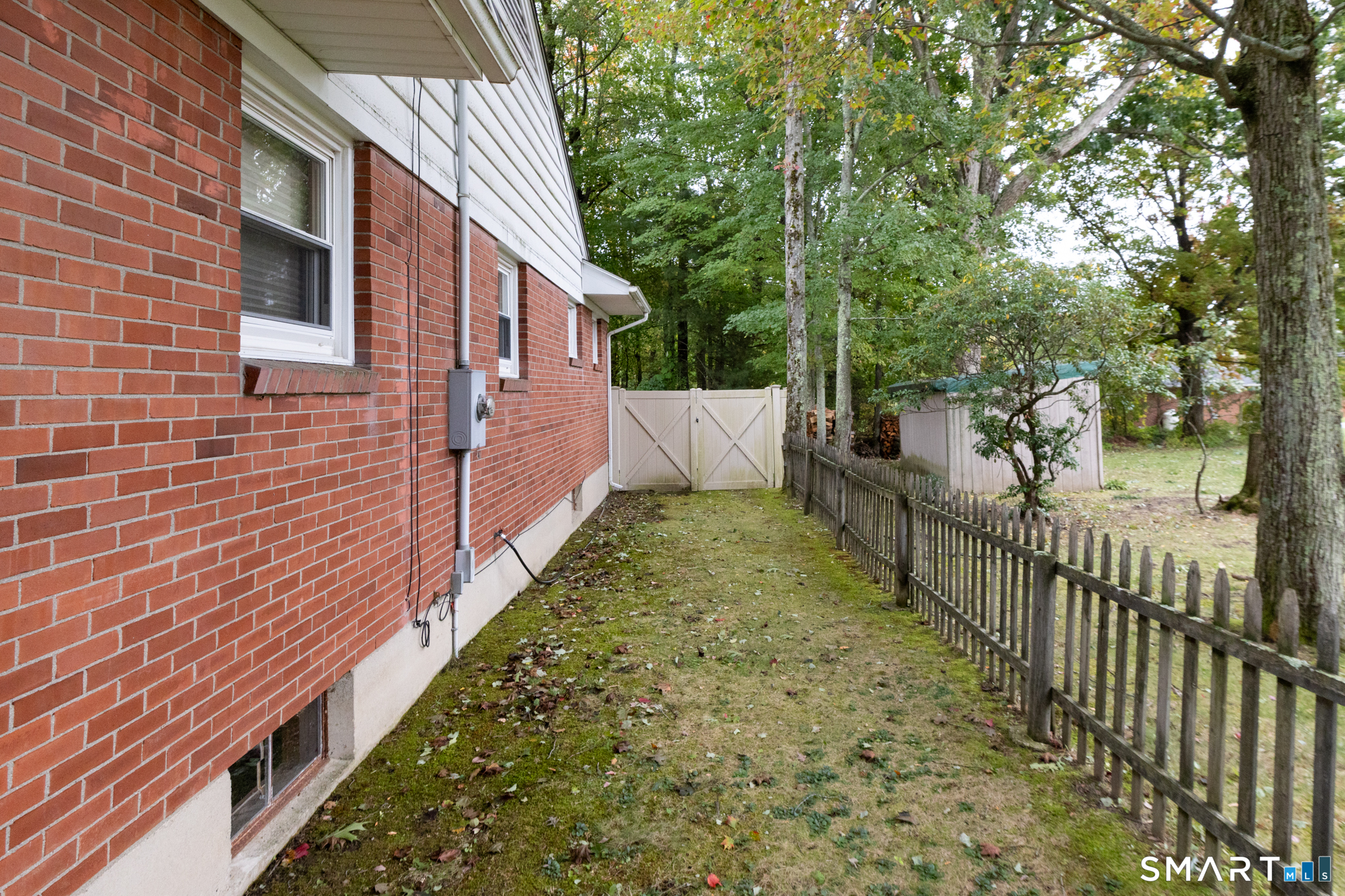 22 Woodlawn Drive photo 28