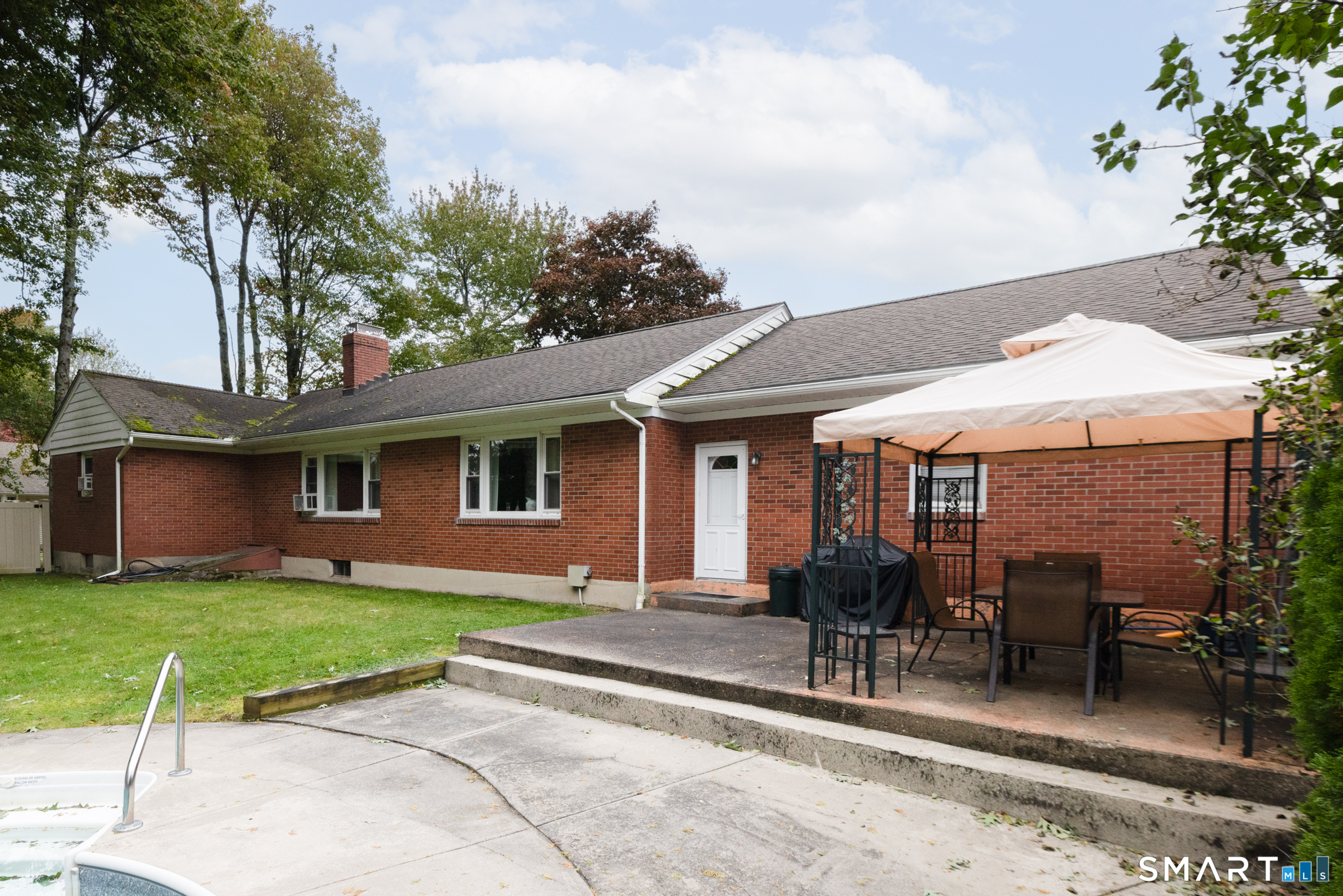 22 Woodlawn Drive photo 30