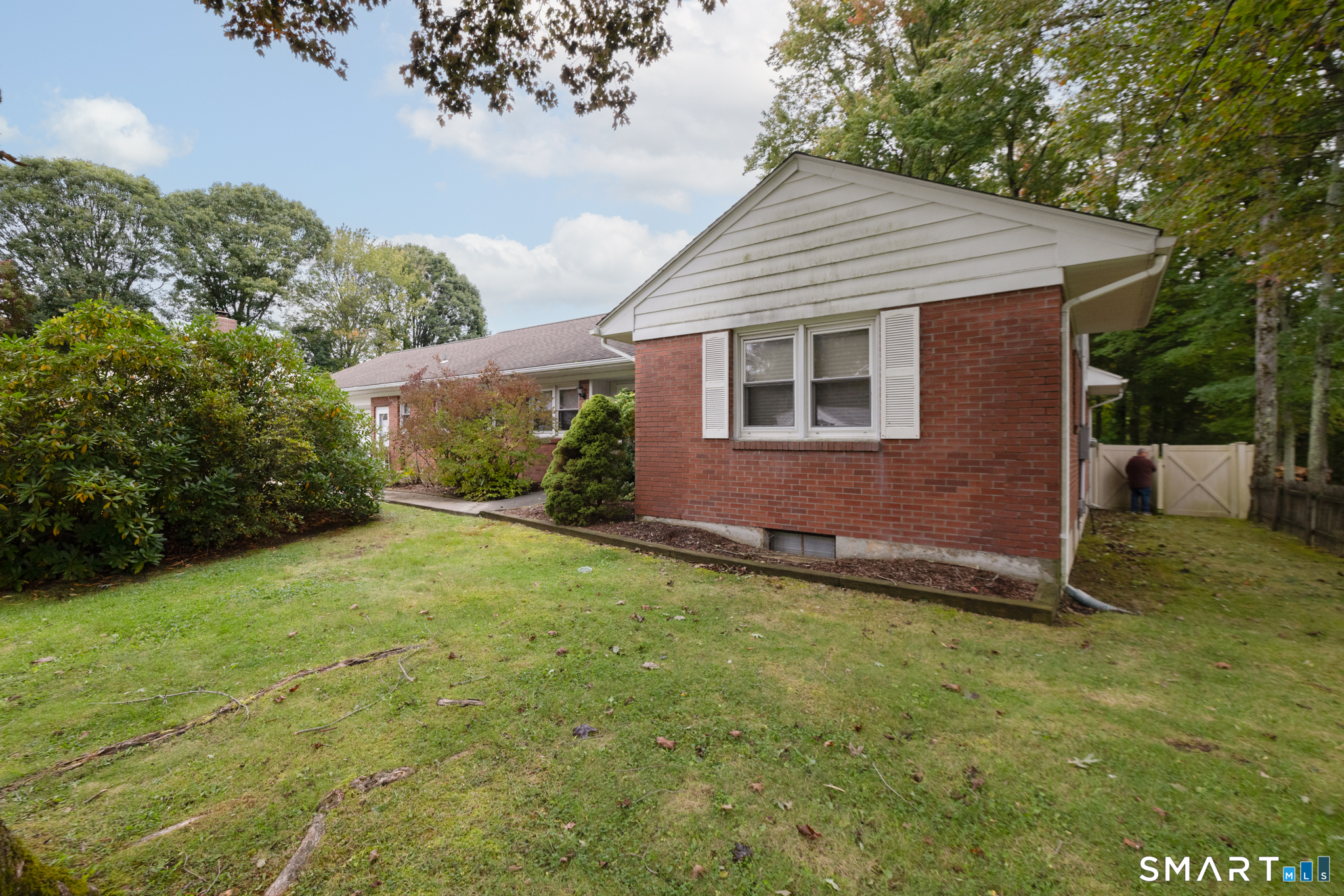 22 Woodlawn Drive photo 32
