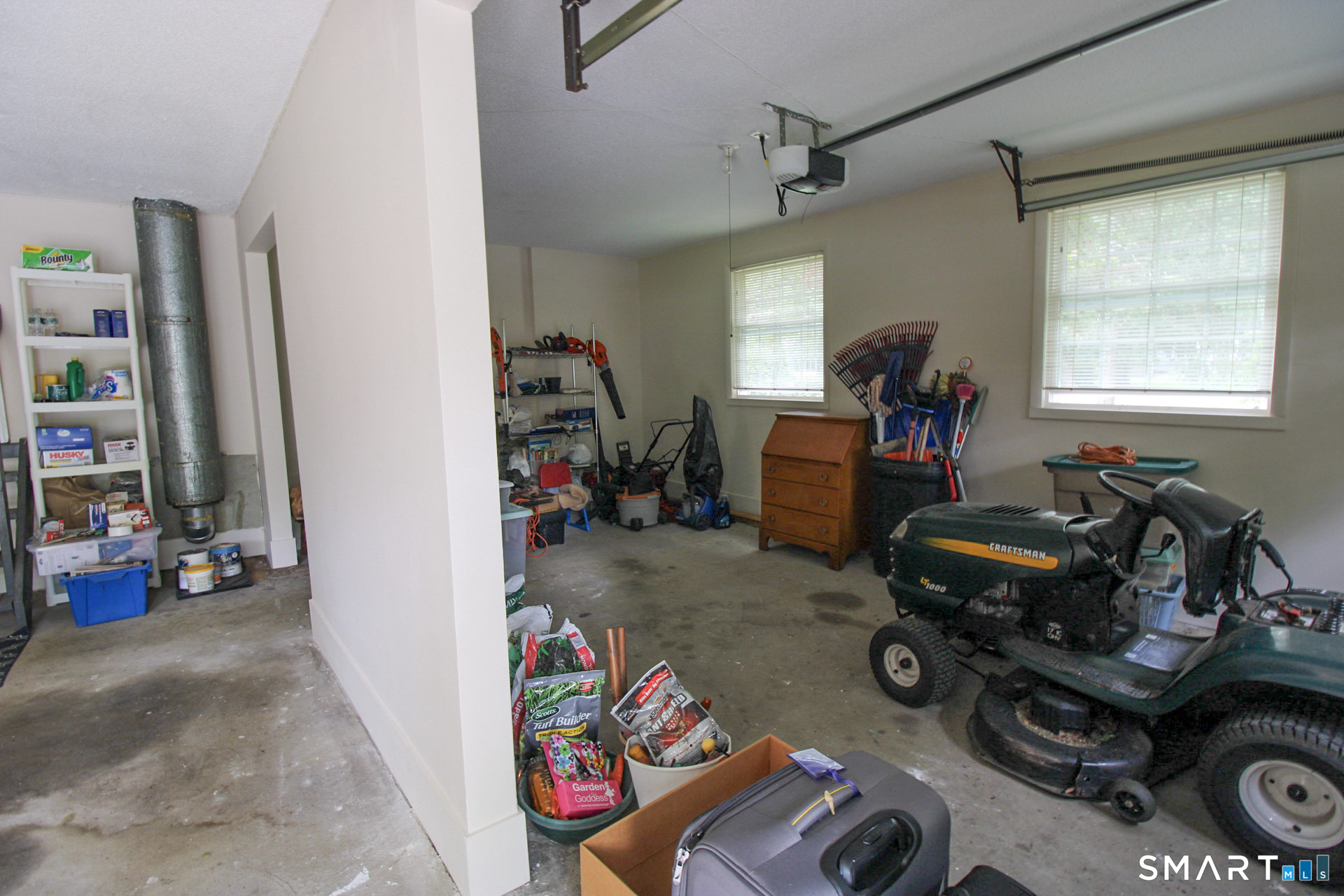 two car garage 