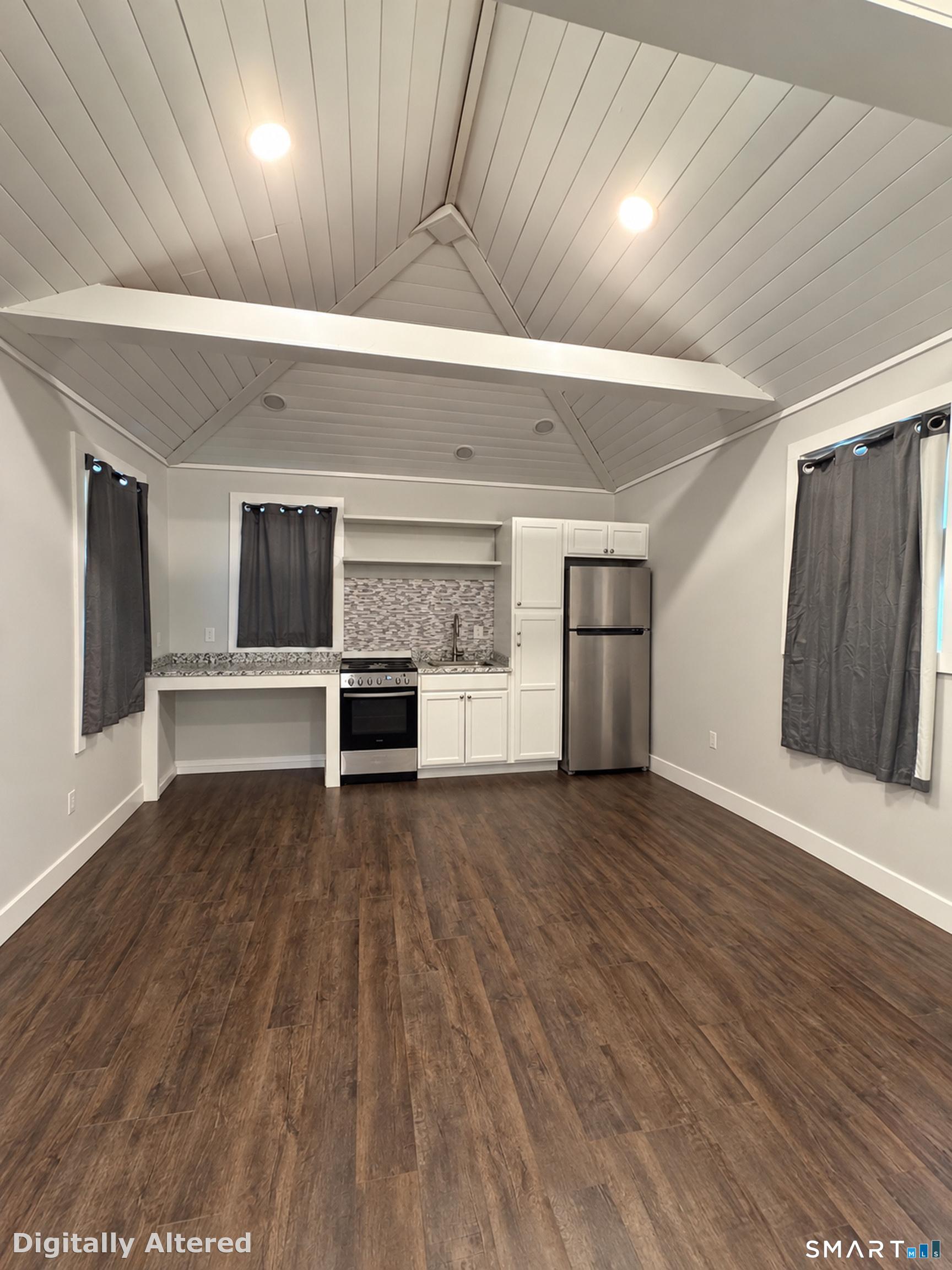179 Montauk Avenue, #8, New London, CT 06320