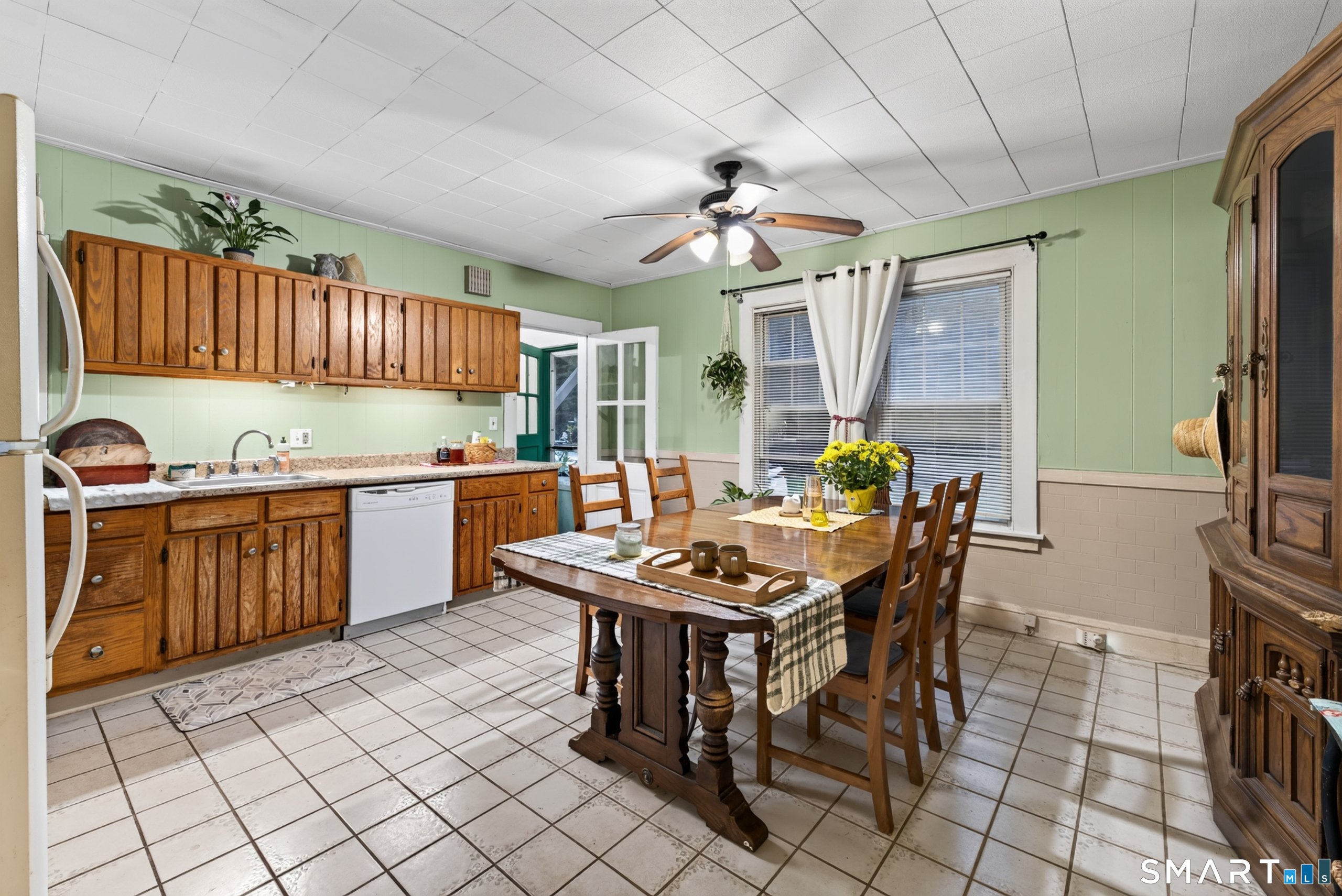 483 Hillstown Road, Manchester, CT 06040