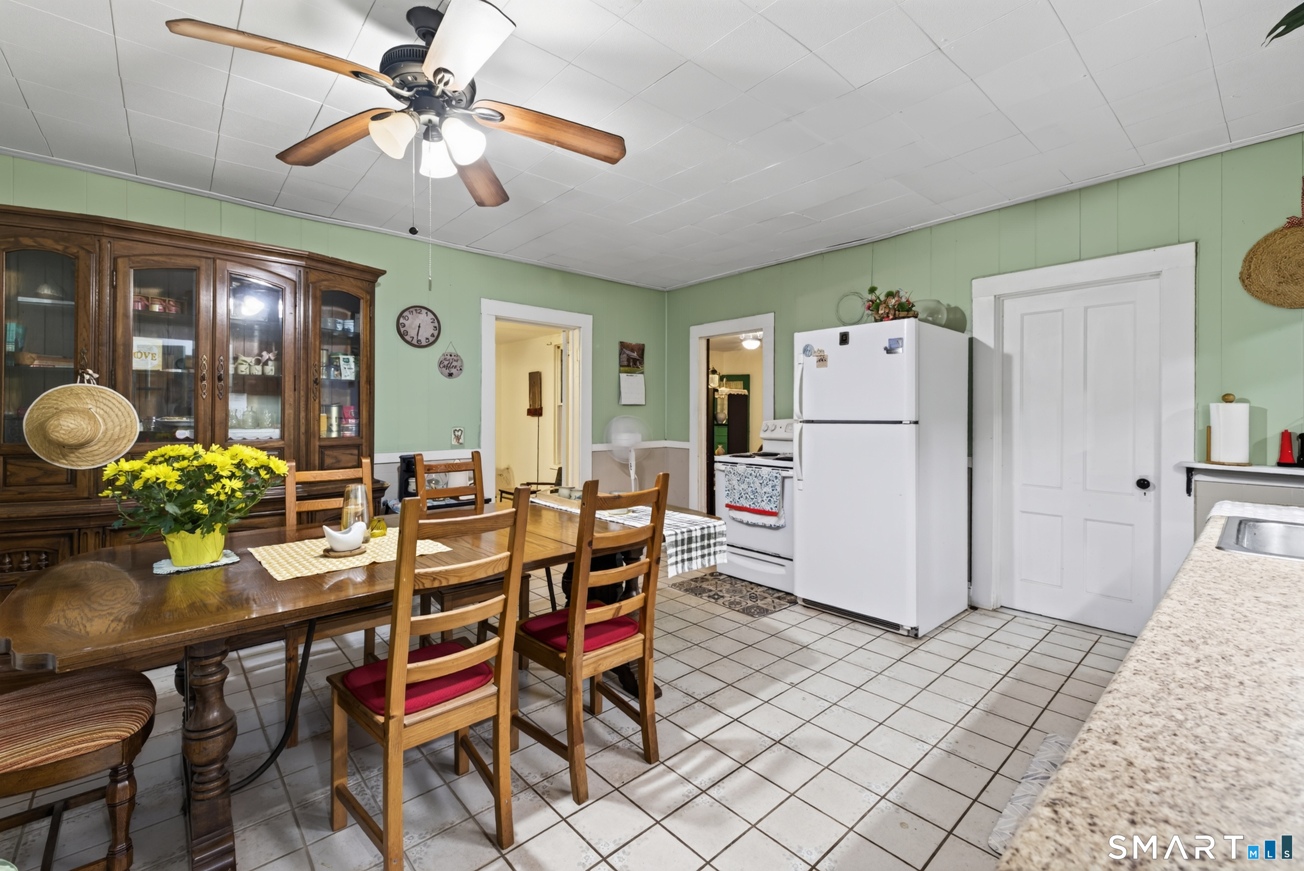 483 Hillstown Road, Manchester, CT 06040