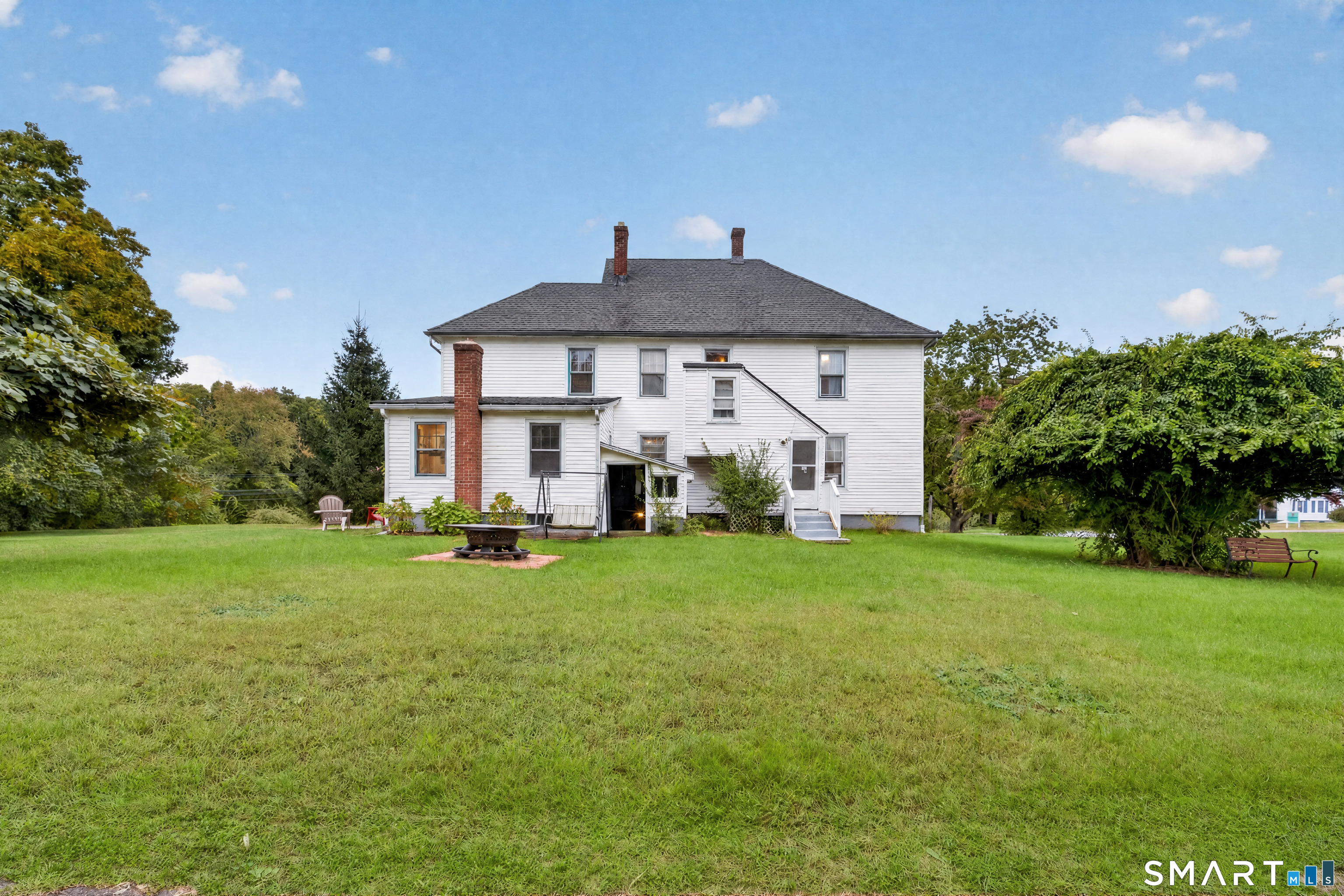 483 Hillstown Road, Manchester, CT 06040