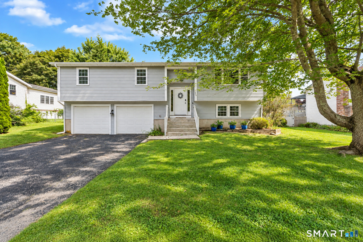 Photo 1 of Single family home for sale at 200 Capstan Ave, Mystic, CT 06355 | MLS# 24210338 | Listing updated on 2026-10-08