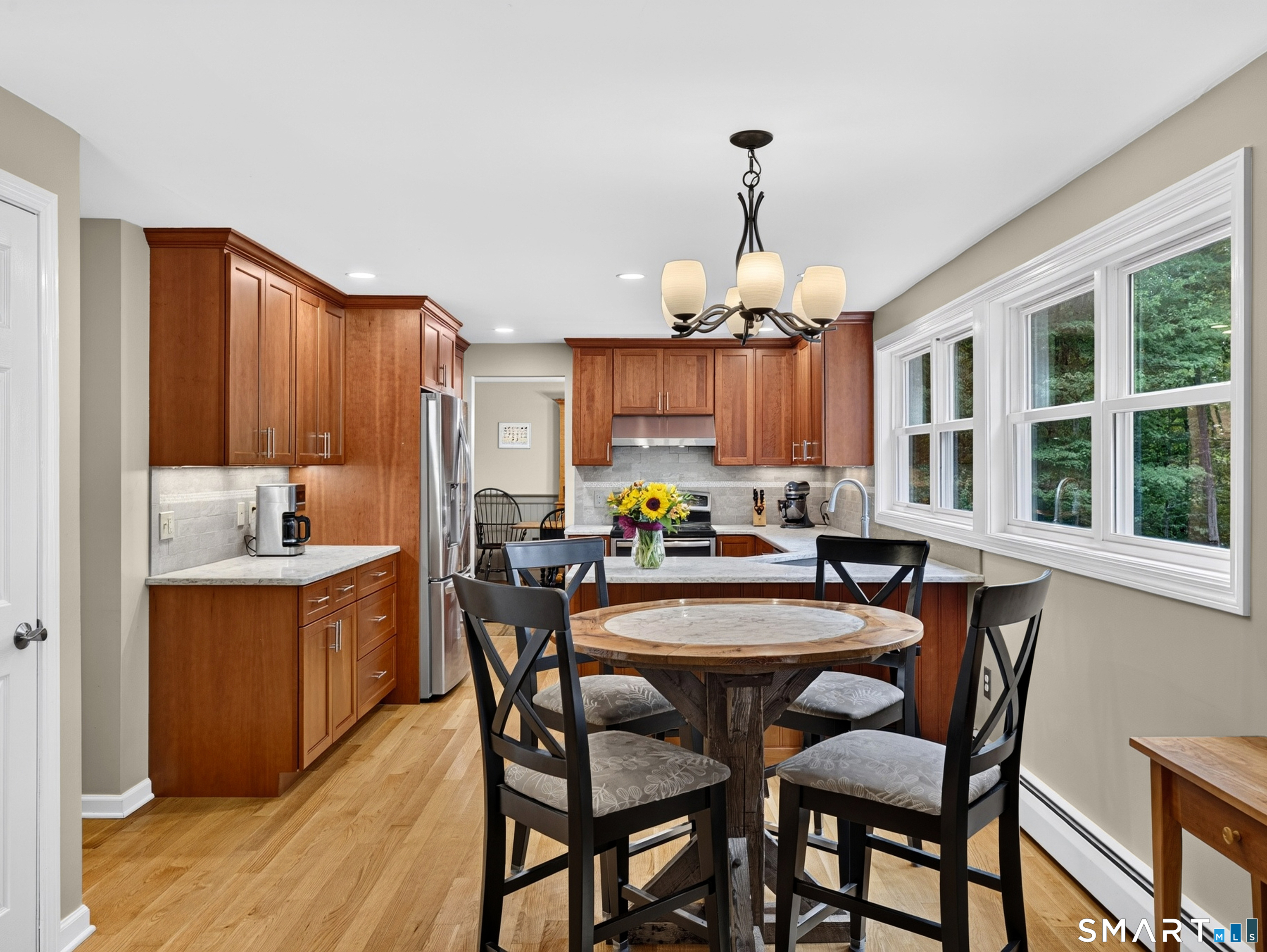 3 Marian Lane, Clinton, CT 06413