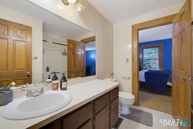 399 Adams Street Unit #6 photo 15