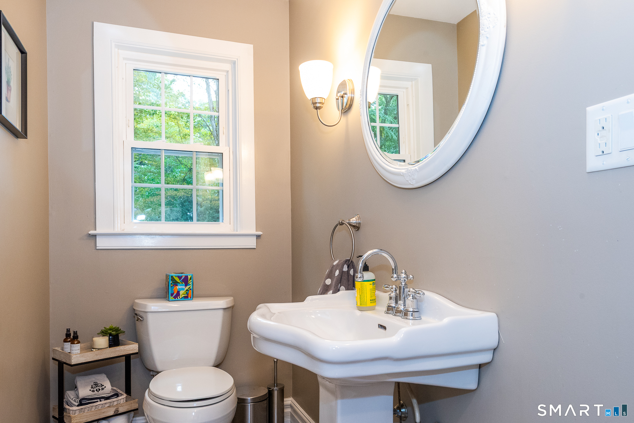 15 Hickory Hill Drive, Chester, CT 06412